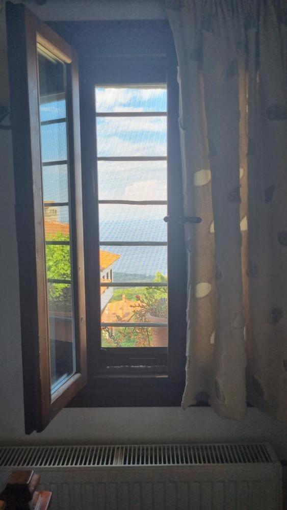 Double Room - Photo 7
