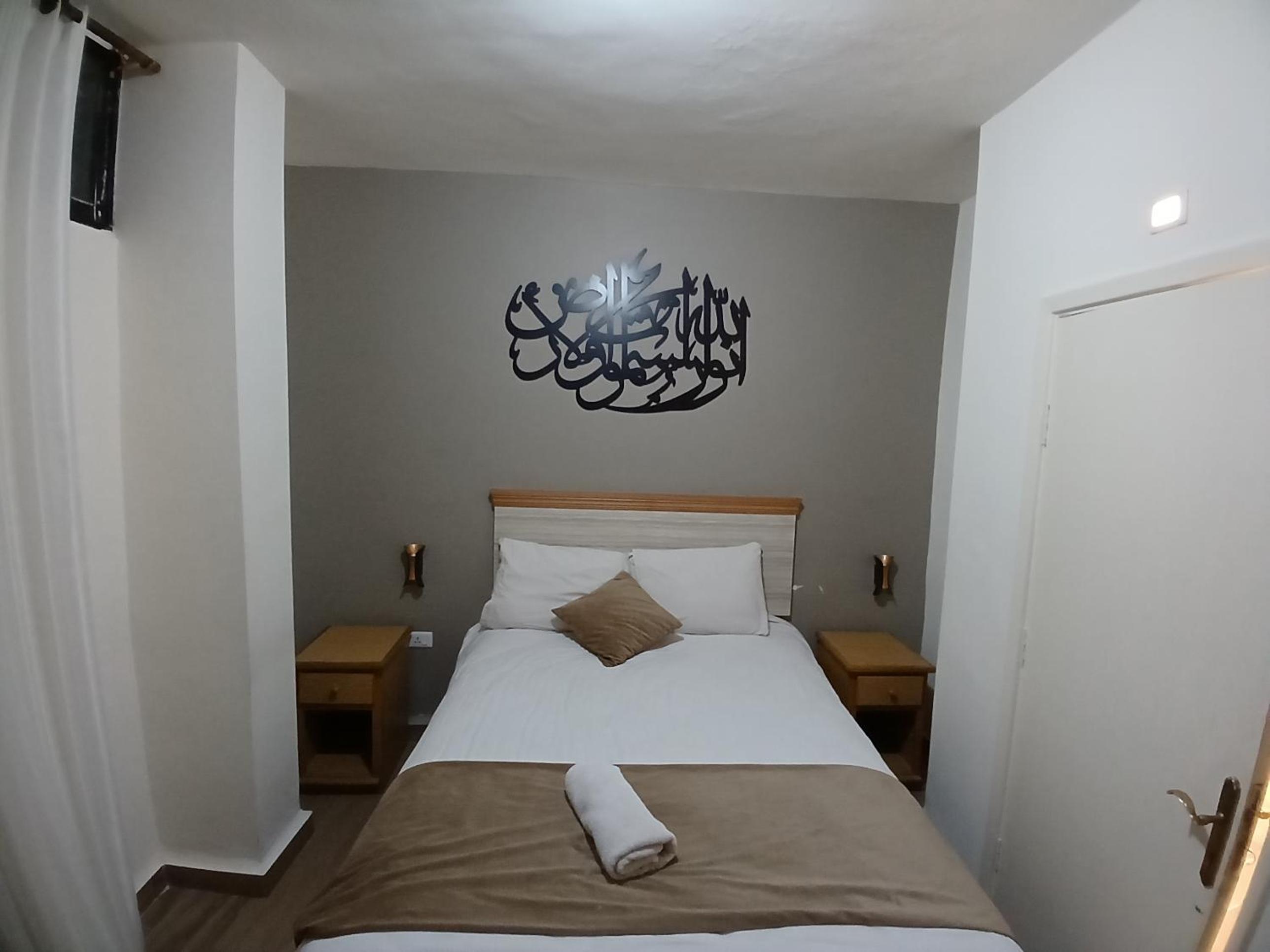 Economy Double Room without Windows photo 3