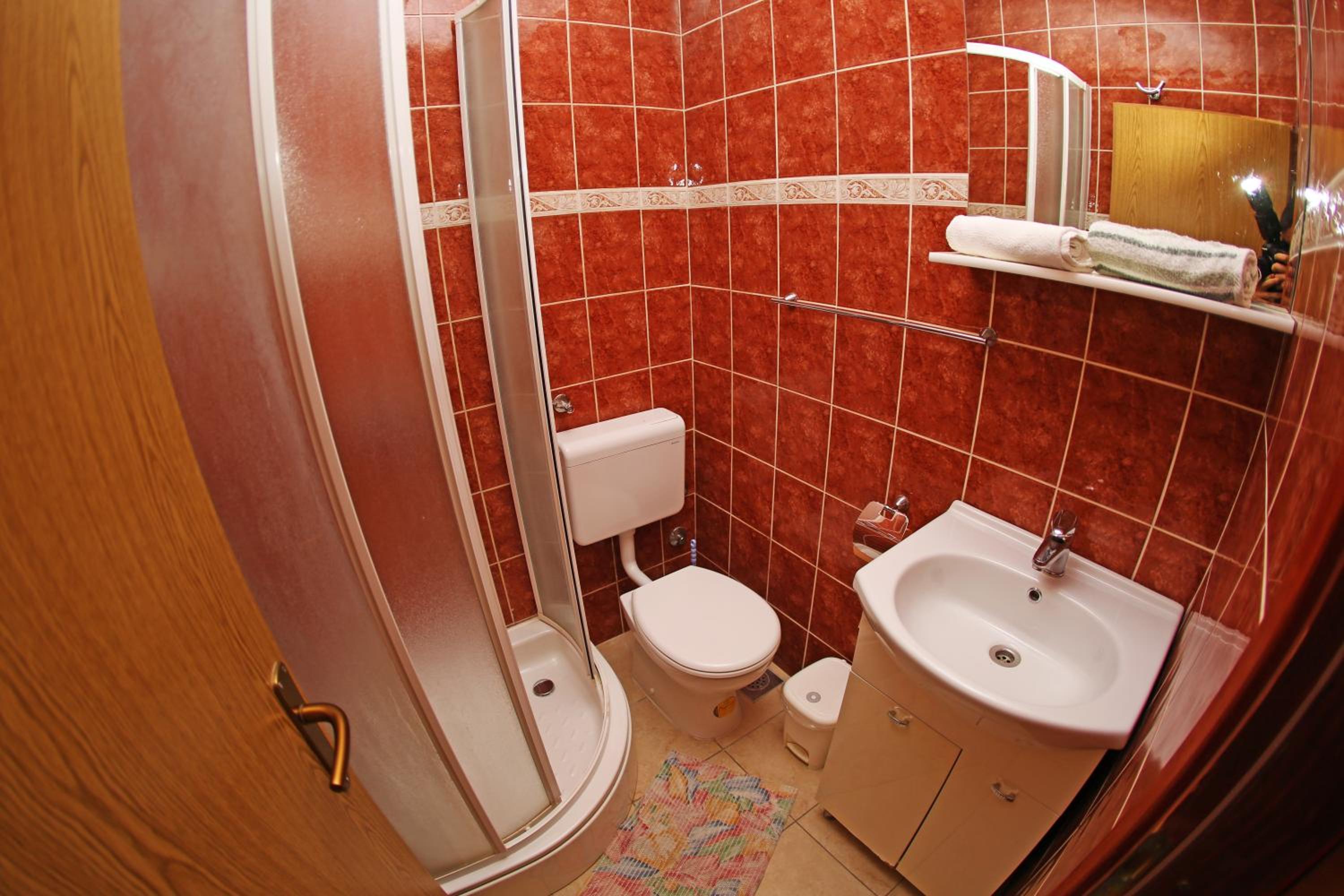 One-Bedroom Apartment with Balcony with Sea View photo 2