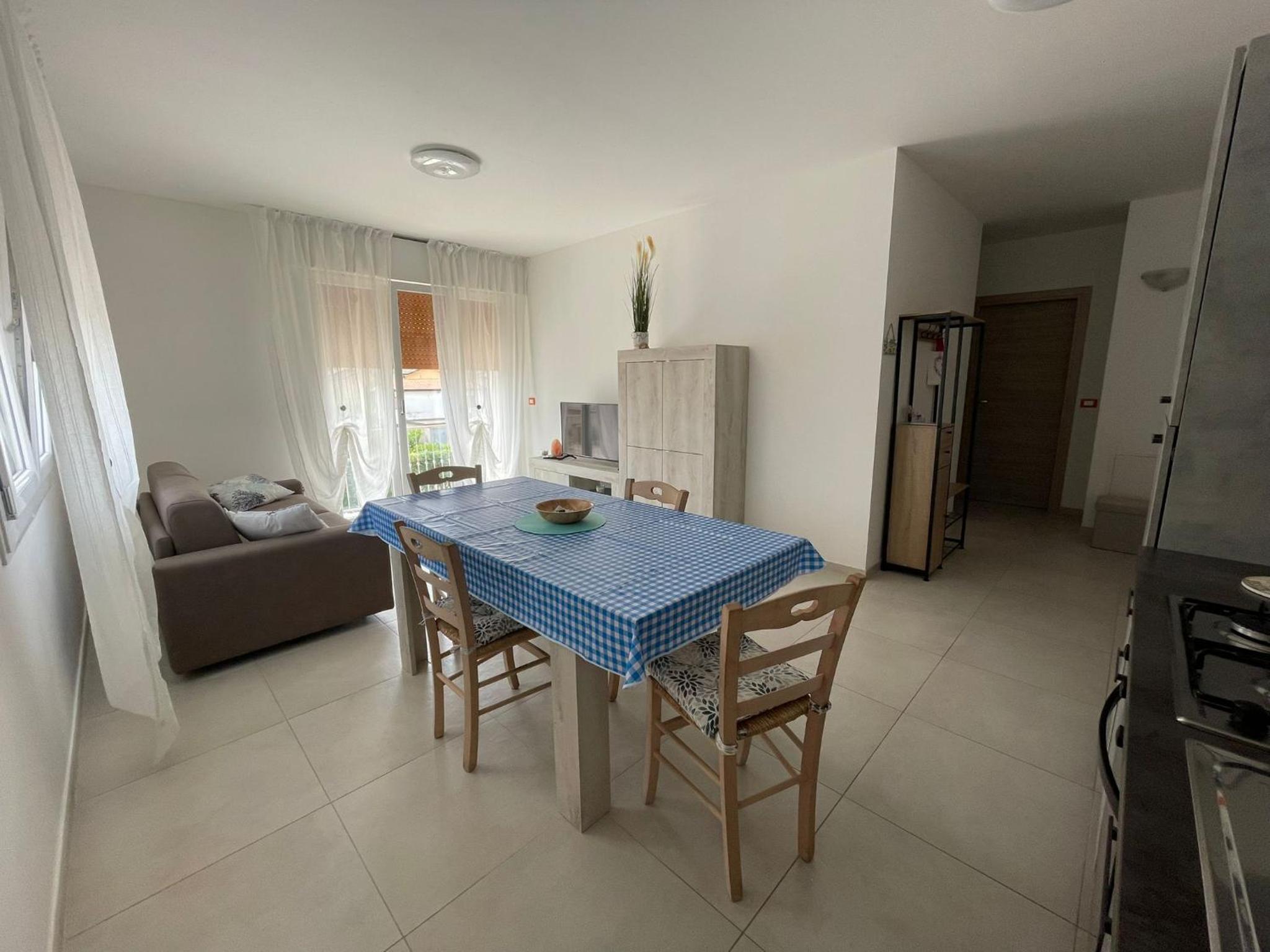 Apartment photo 3