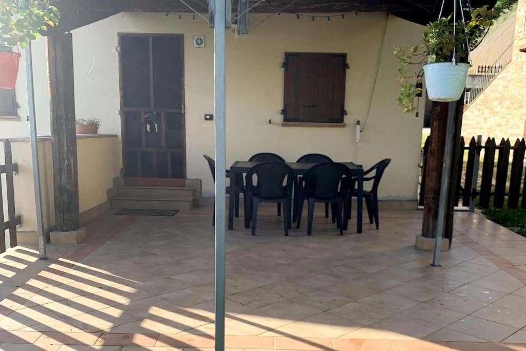 Two-Bedroom House photo 2