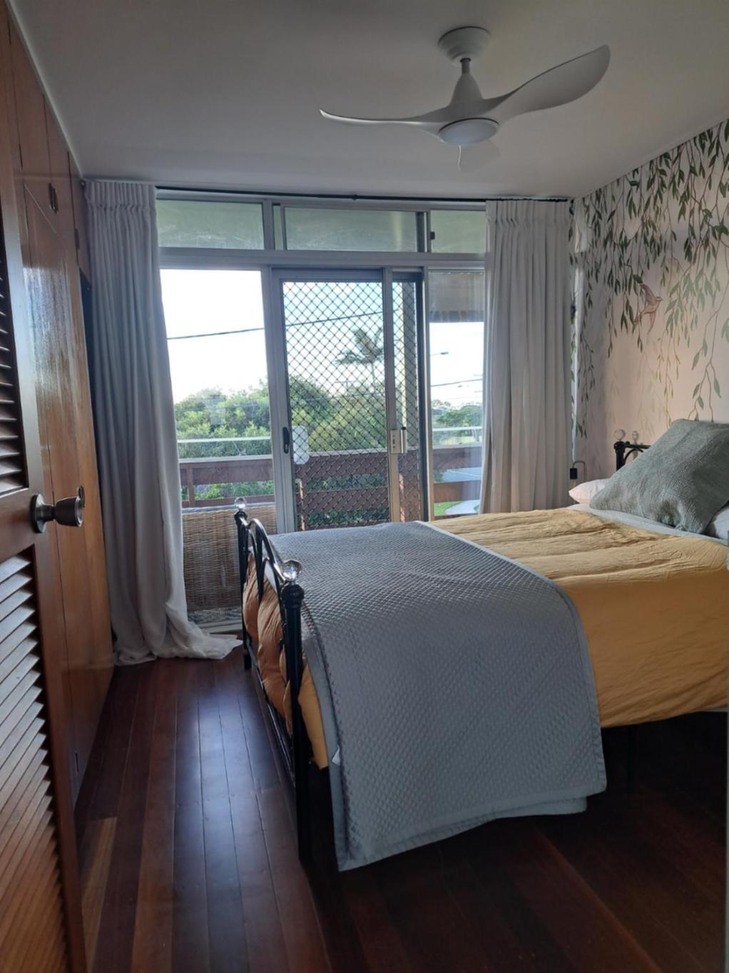 Queen Room with Balcony