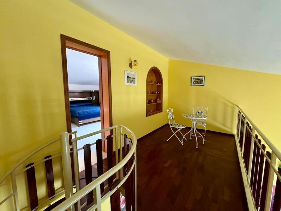 Four-Bedroom House photo 3