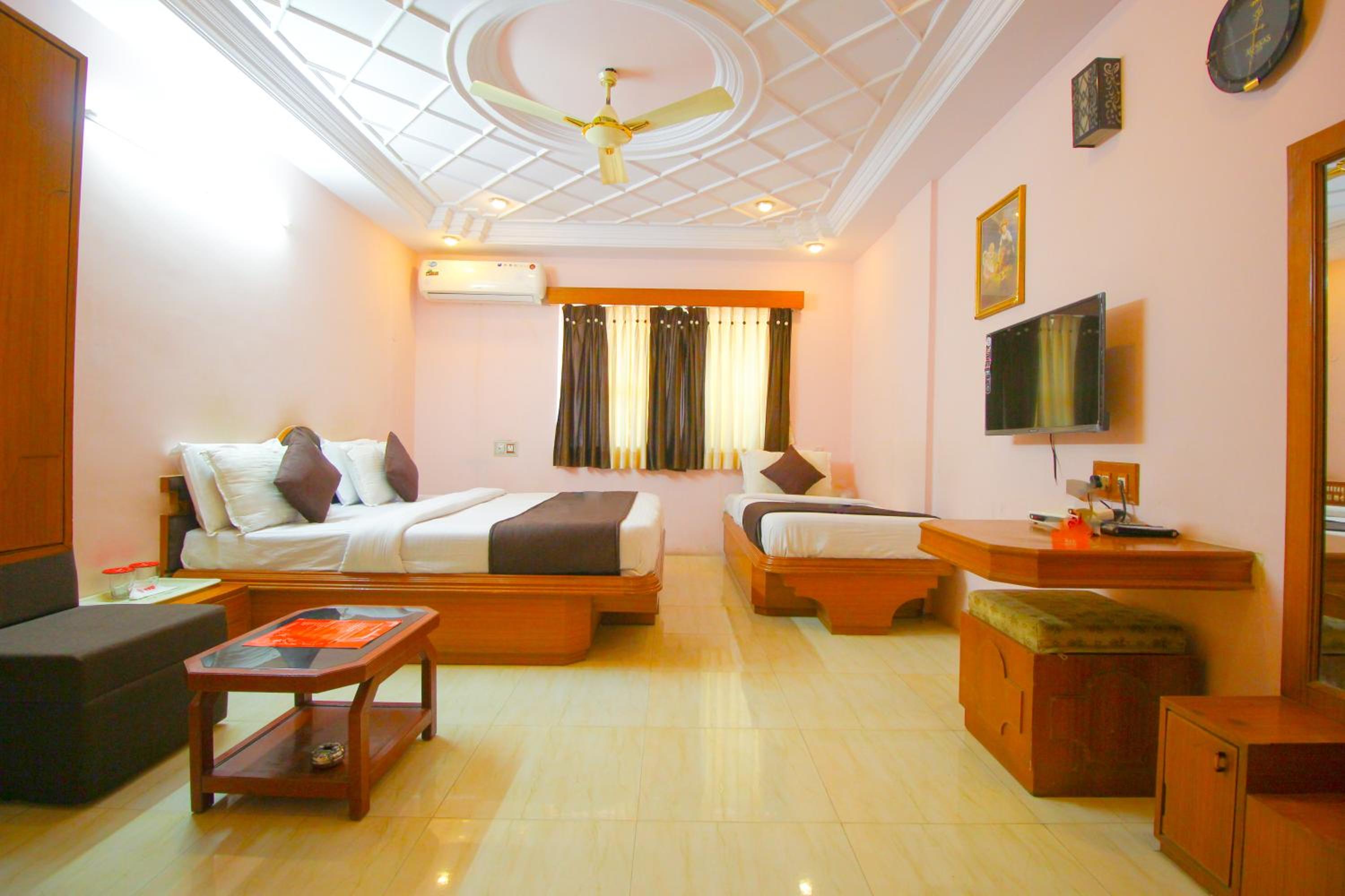 Luxury Triple Room - Photo 10