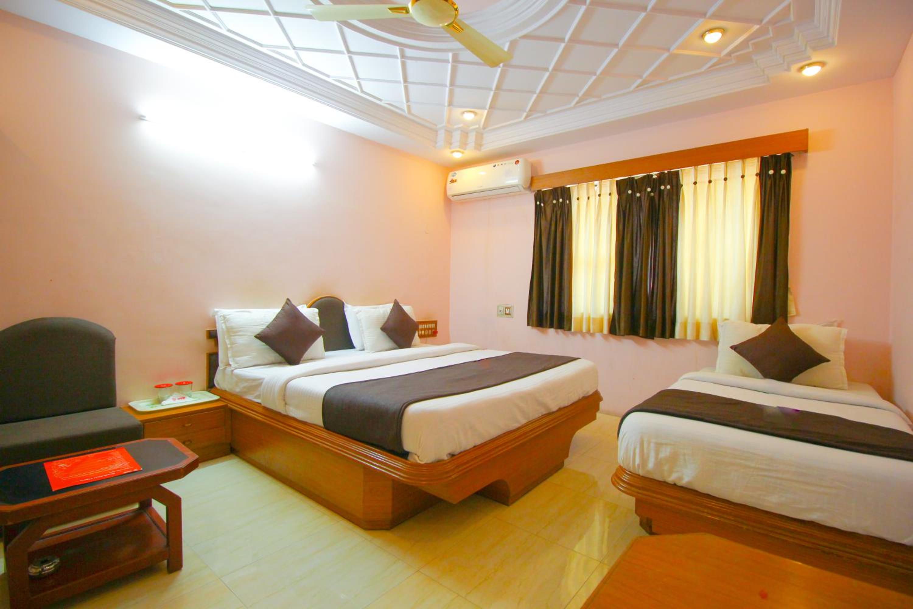 Luxury Triple Room - Photo 15