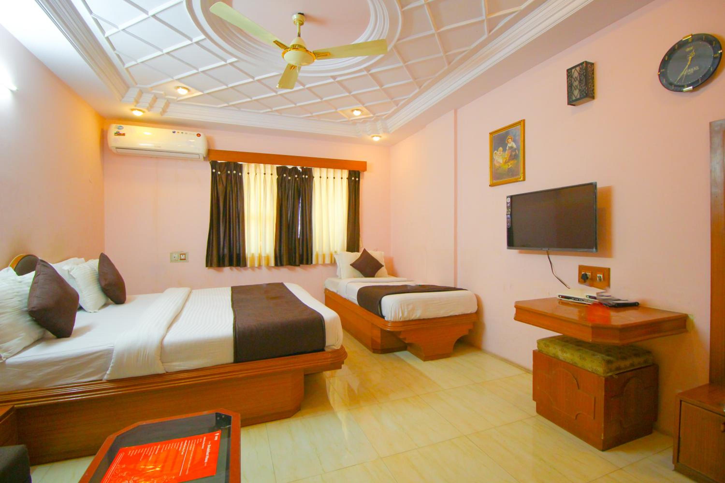 Luxury Triple Room - Photo 2