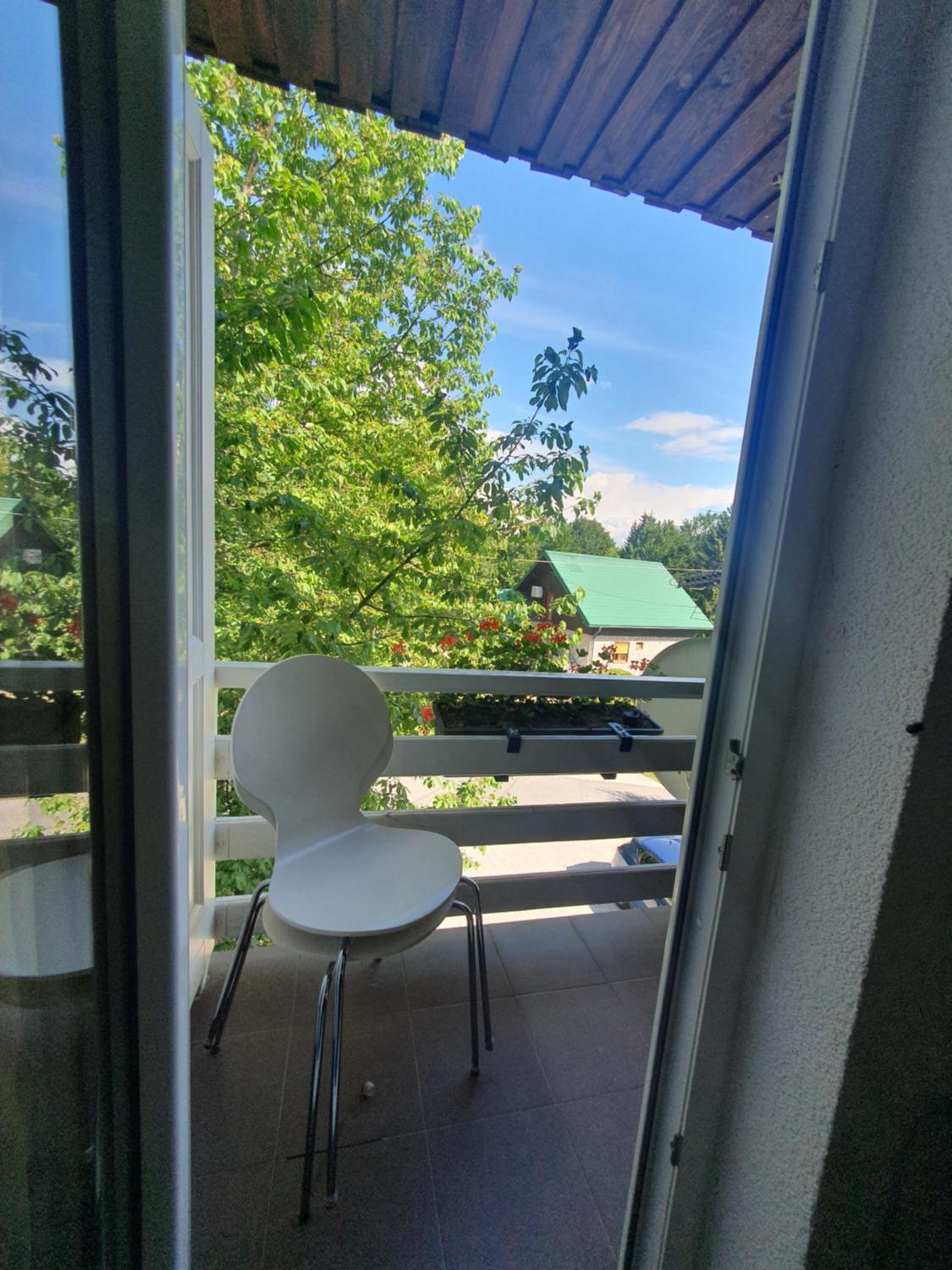Double Room with Balcony - Photo 36