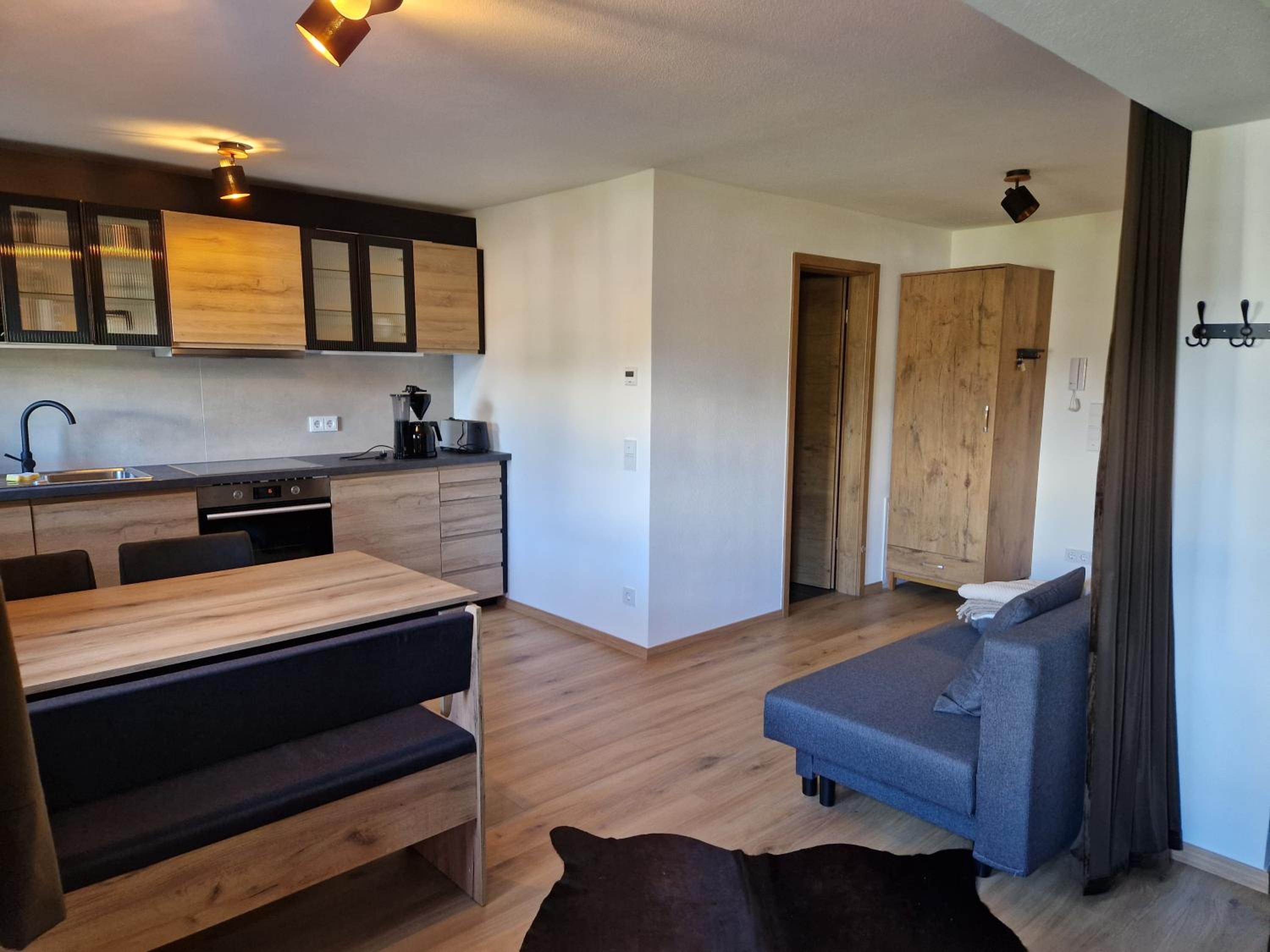 Apartment with Terrace photo 3