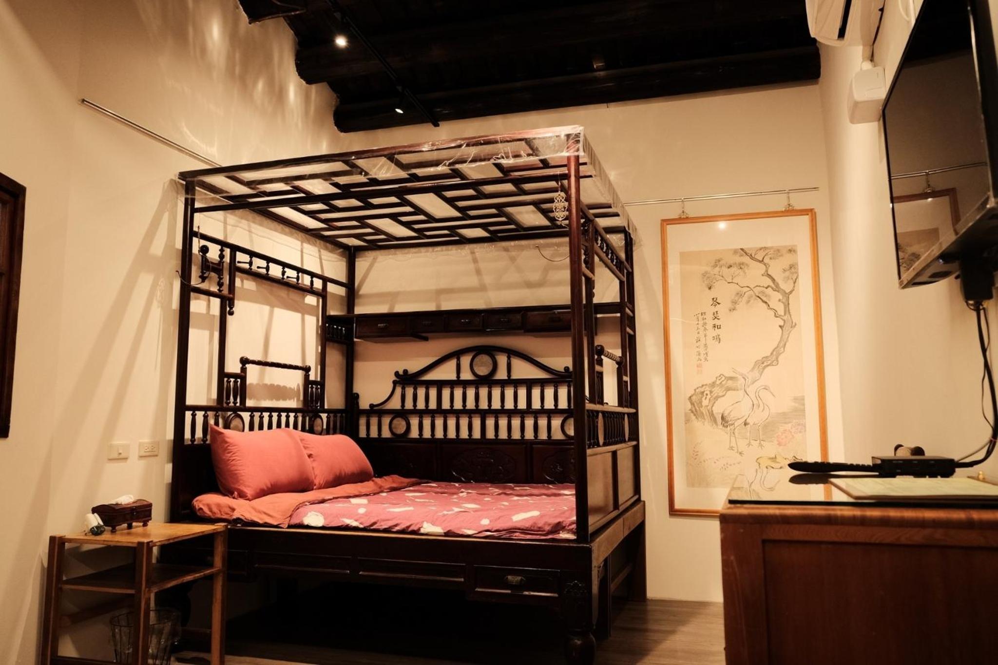 Double Room with Private Bathroom photo 2