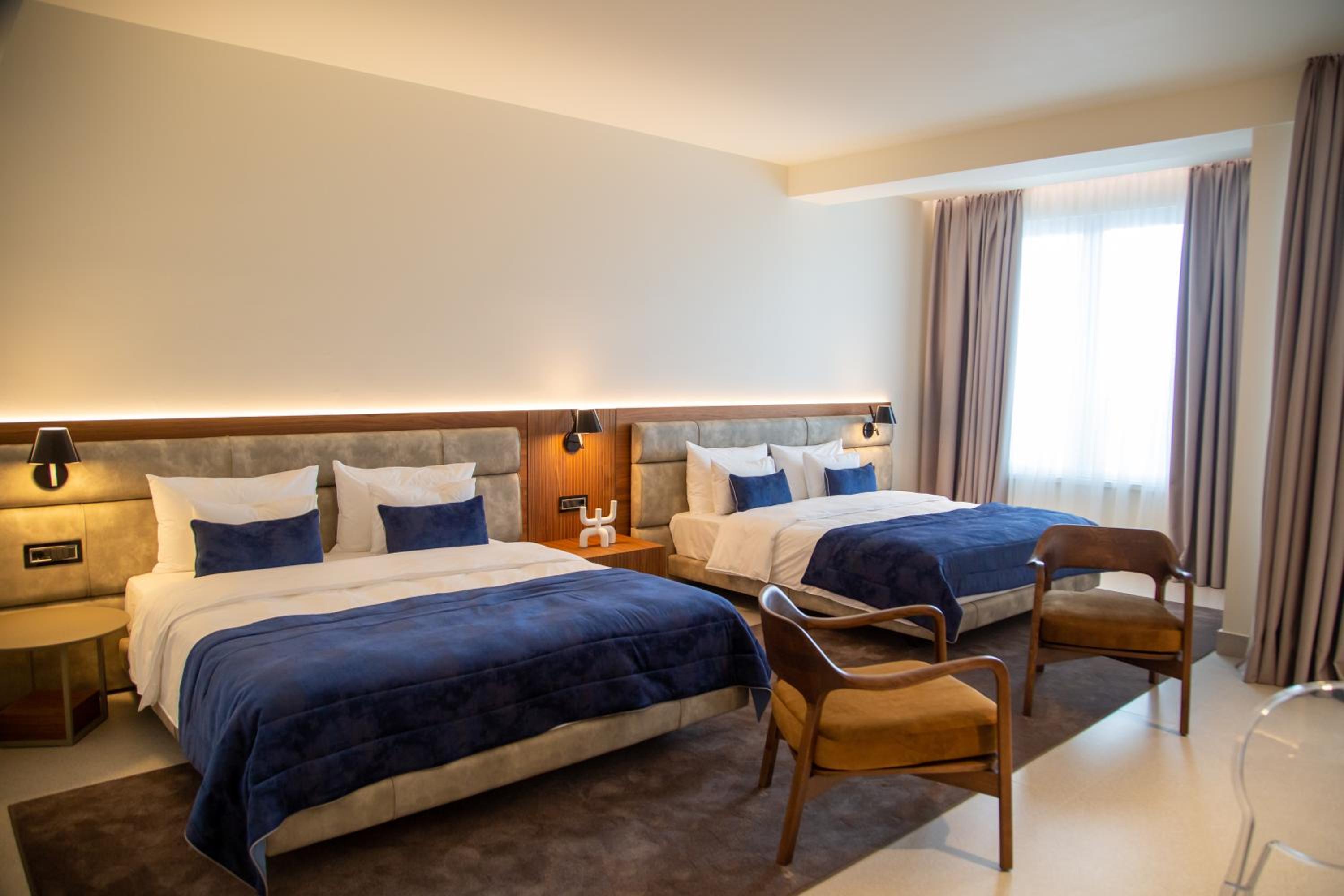 Deluxe Quadruple Room