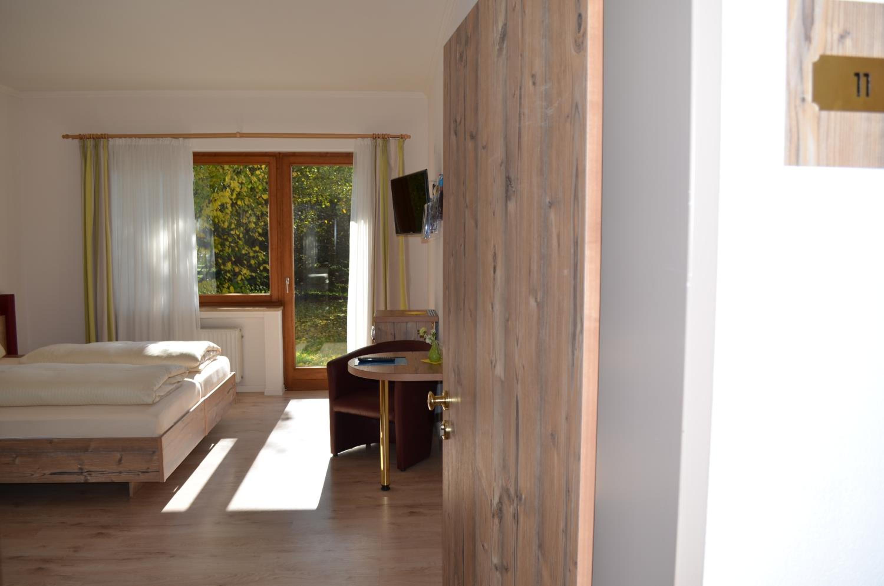 Comfort Double Room - Barrier-free photo 3