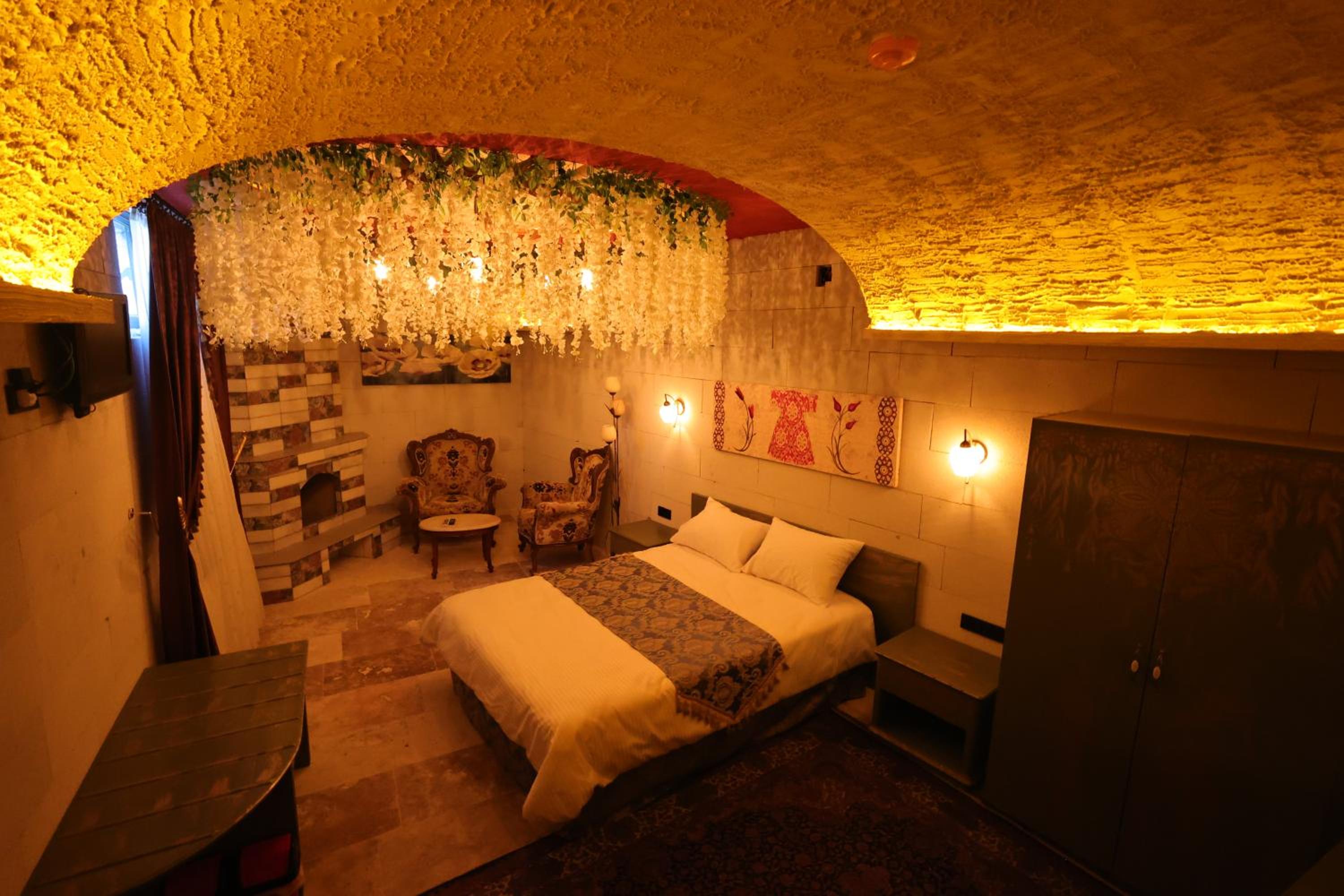 Luxury Triple Room