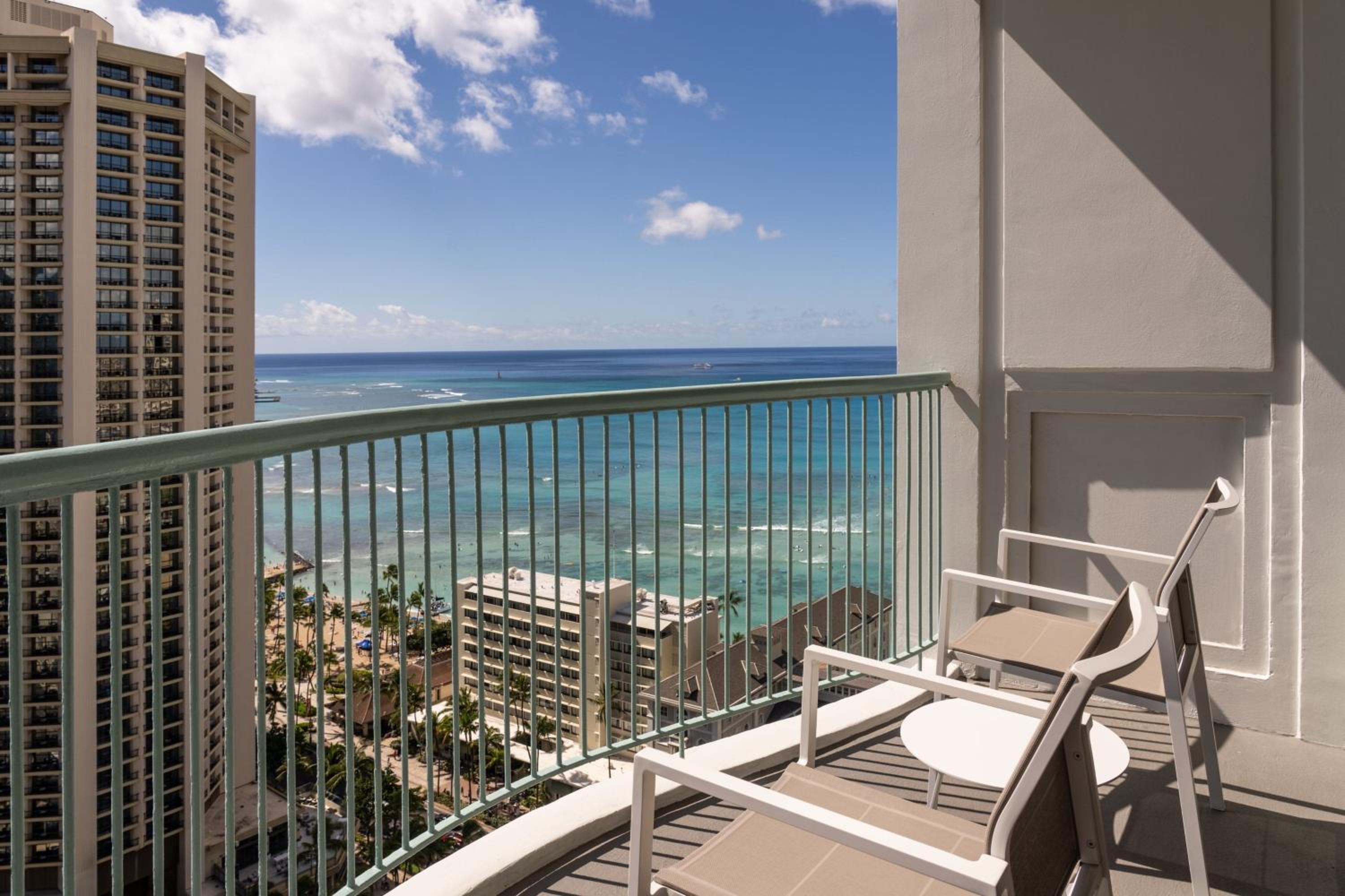 Newly Renovated Tower High Floor (Premier) Ocean Double