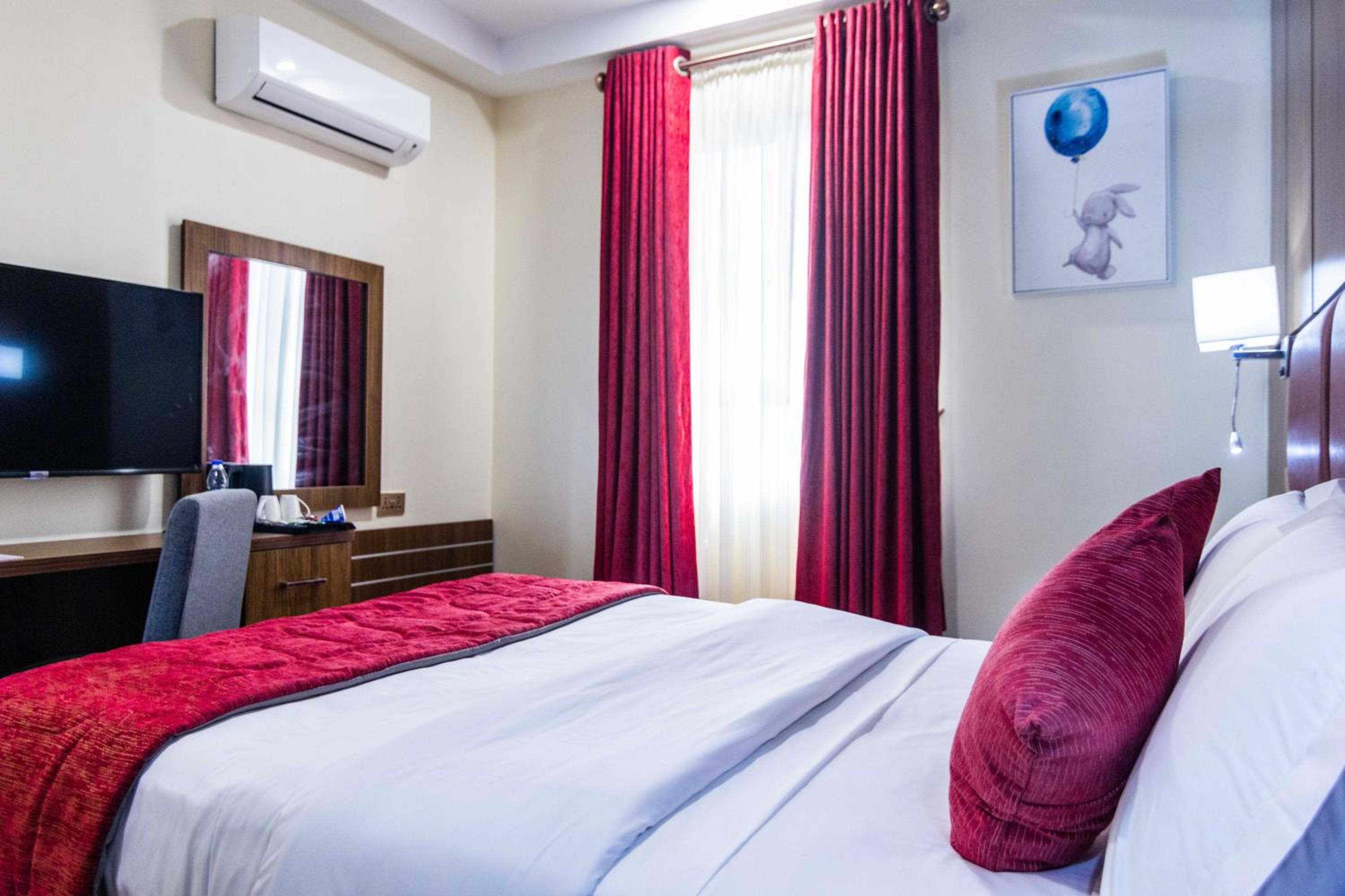 Superior King Room