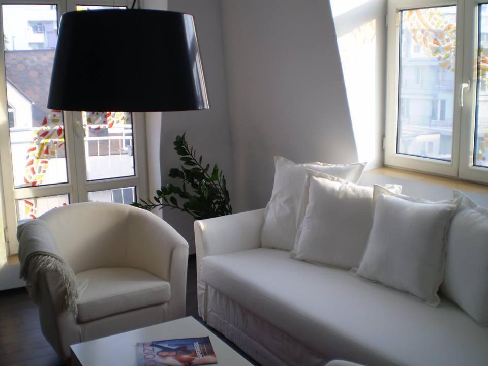 Apartment with Balcony photo 2