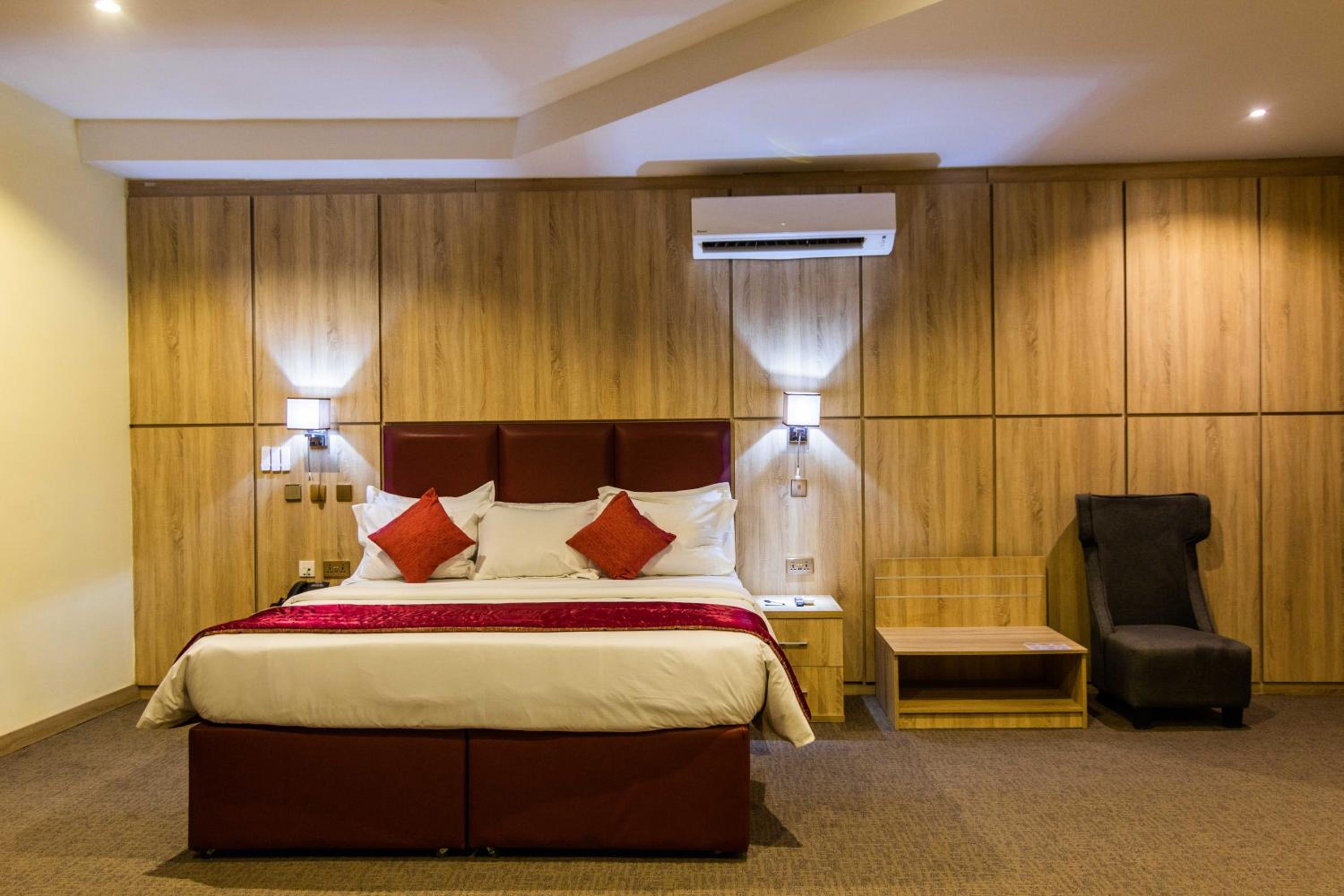 Superior Suite