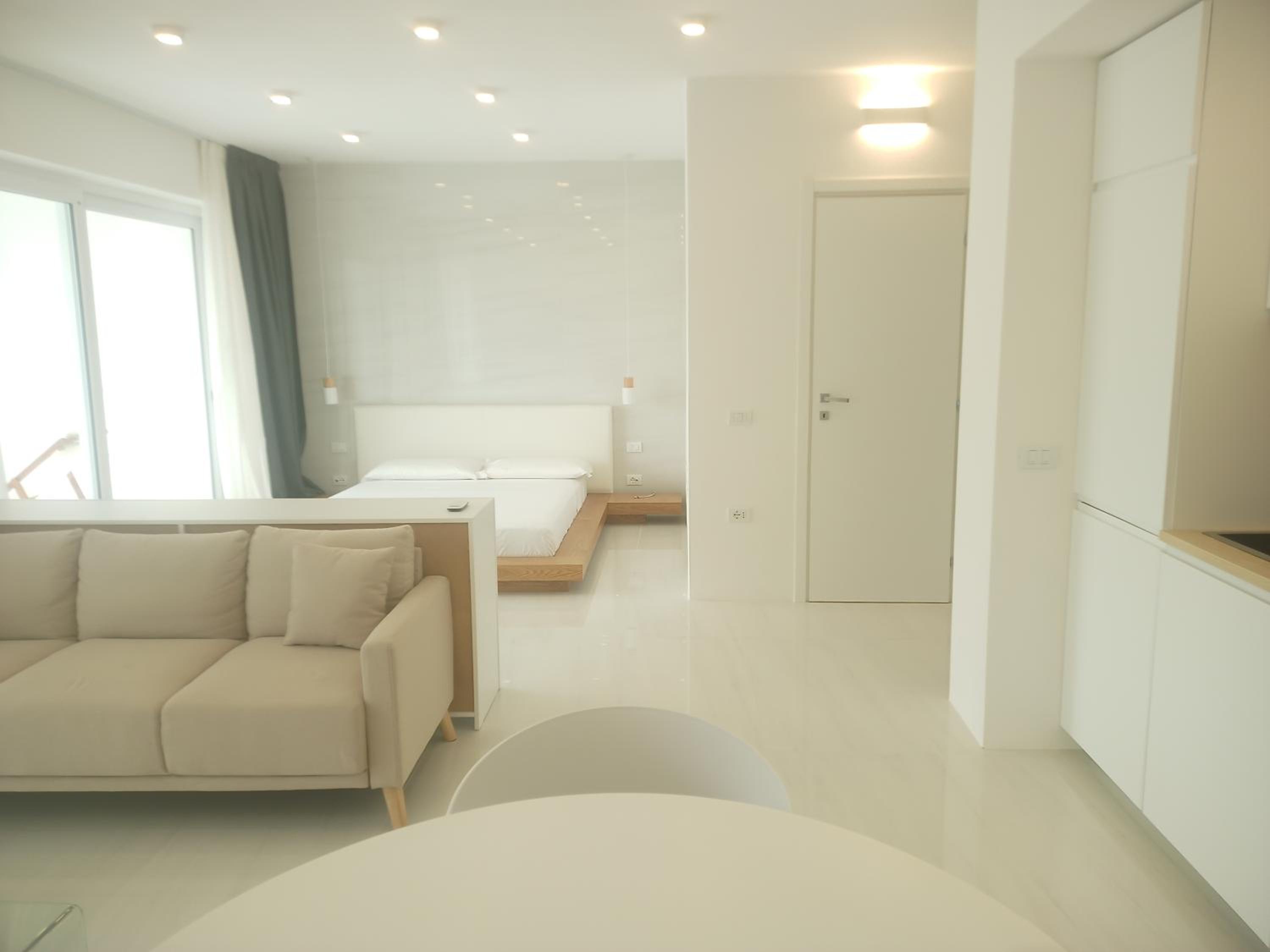 Apartment with View and Balcony photo 3