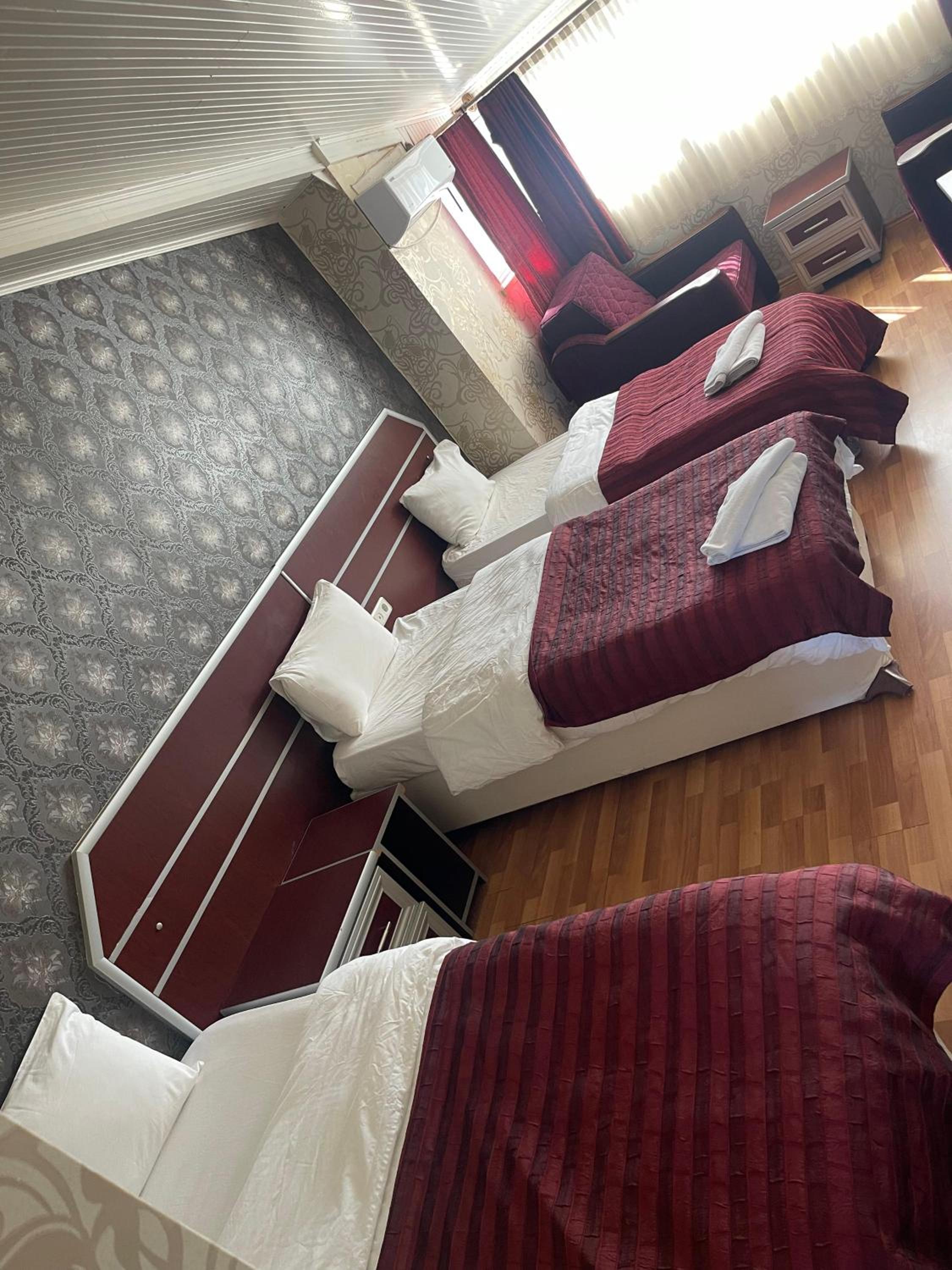 Standard Triple Room photo 1