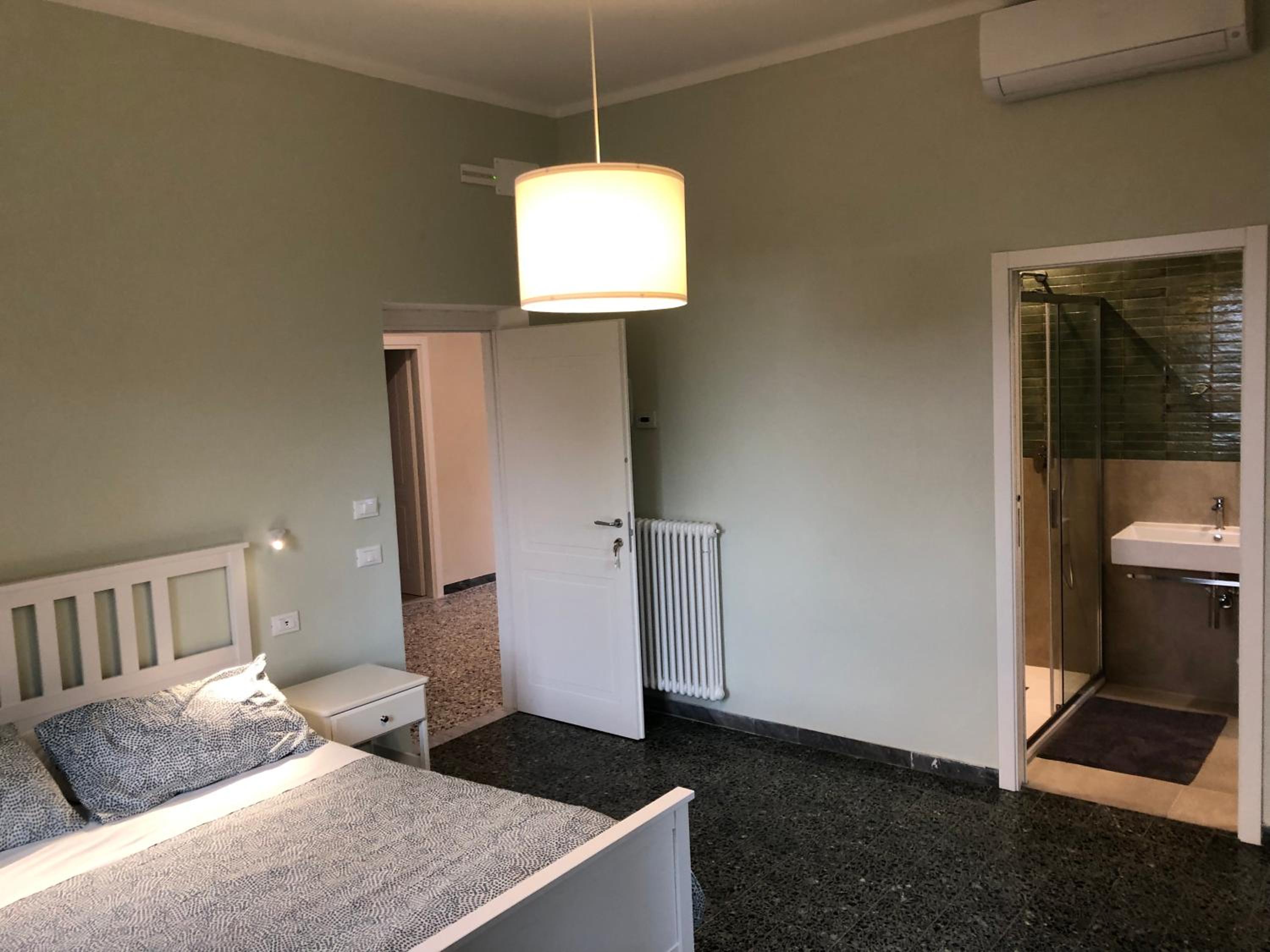 Family Room with Private Bathroom photo 1