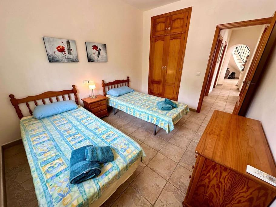 Villa de Tres Habitaciones