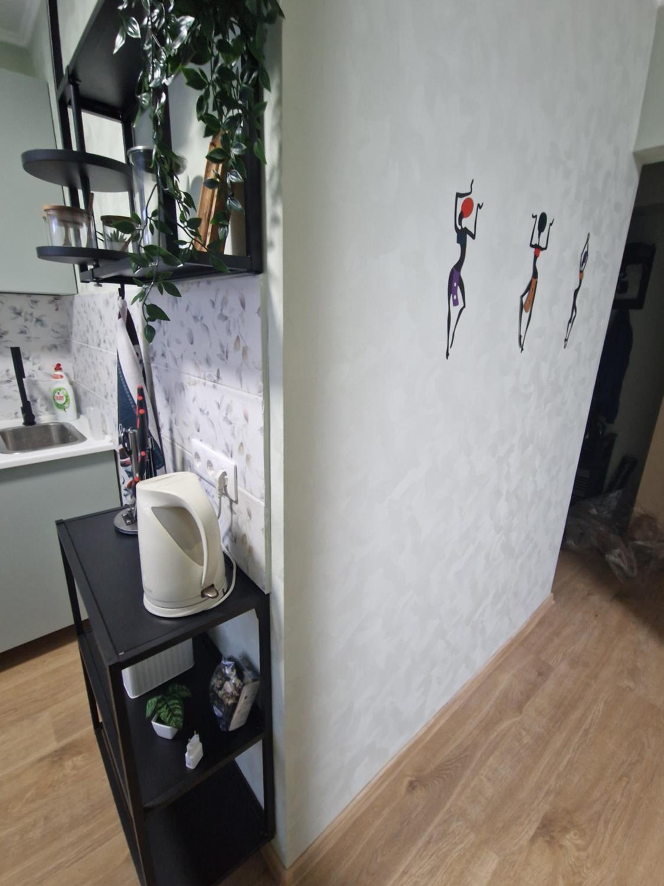 One-Bedroom Apartment photo 2