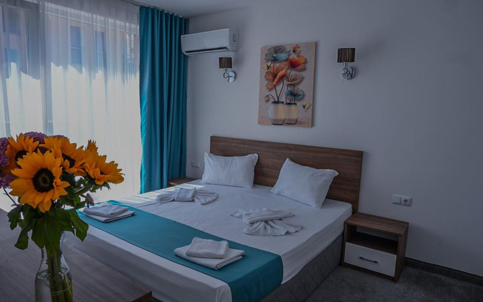 Double Room with Balcony photo 1