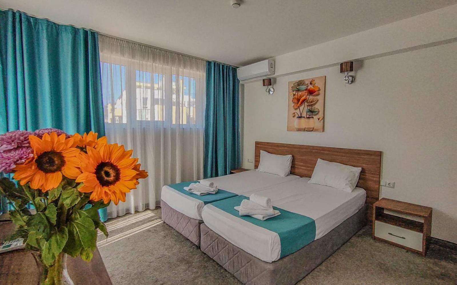 Twin Room with Balcony photo 1
