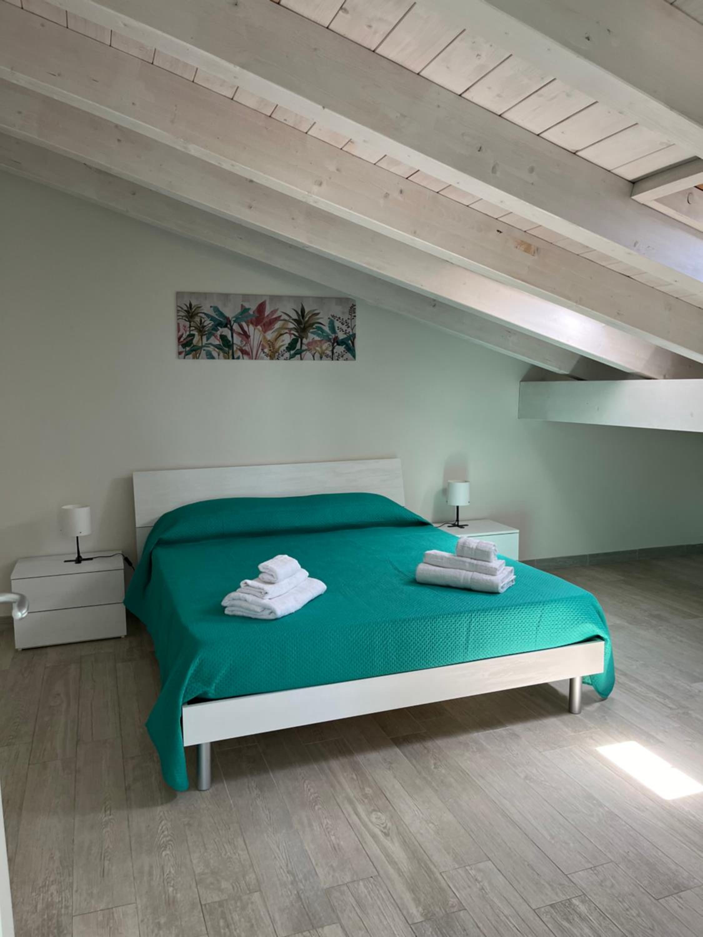 Two-Bedroom Deluxe Apartment