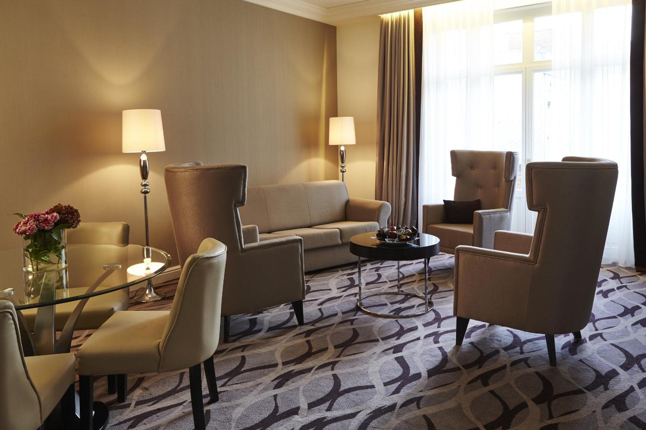 Executive Suite