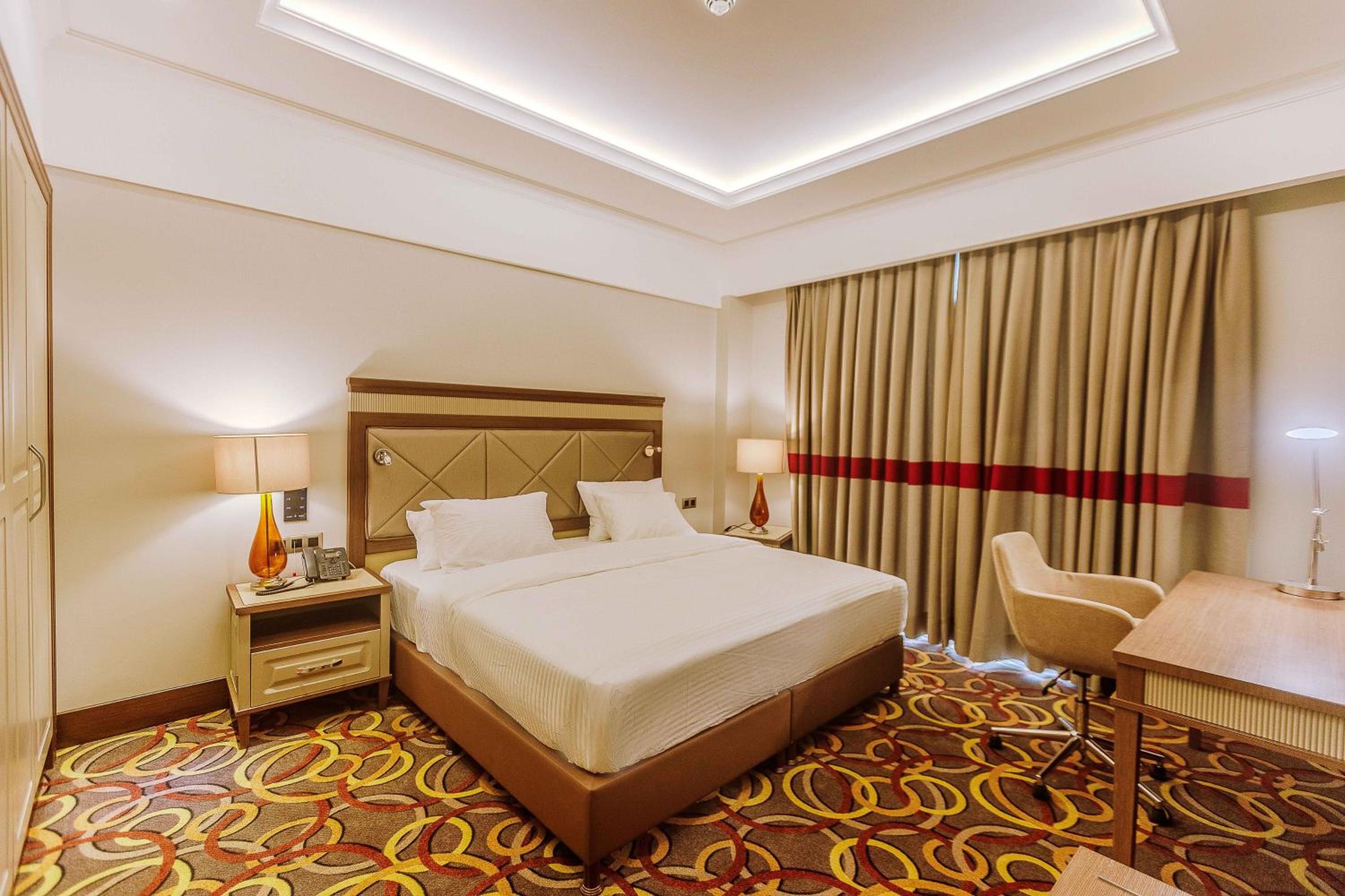 Deluxe Single Room