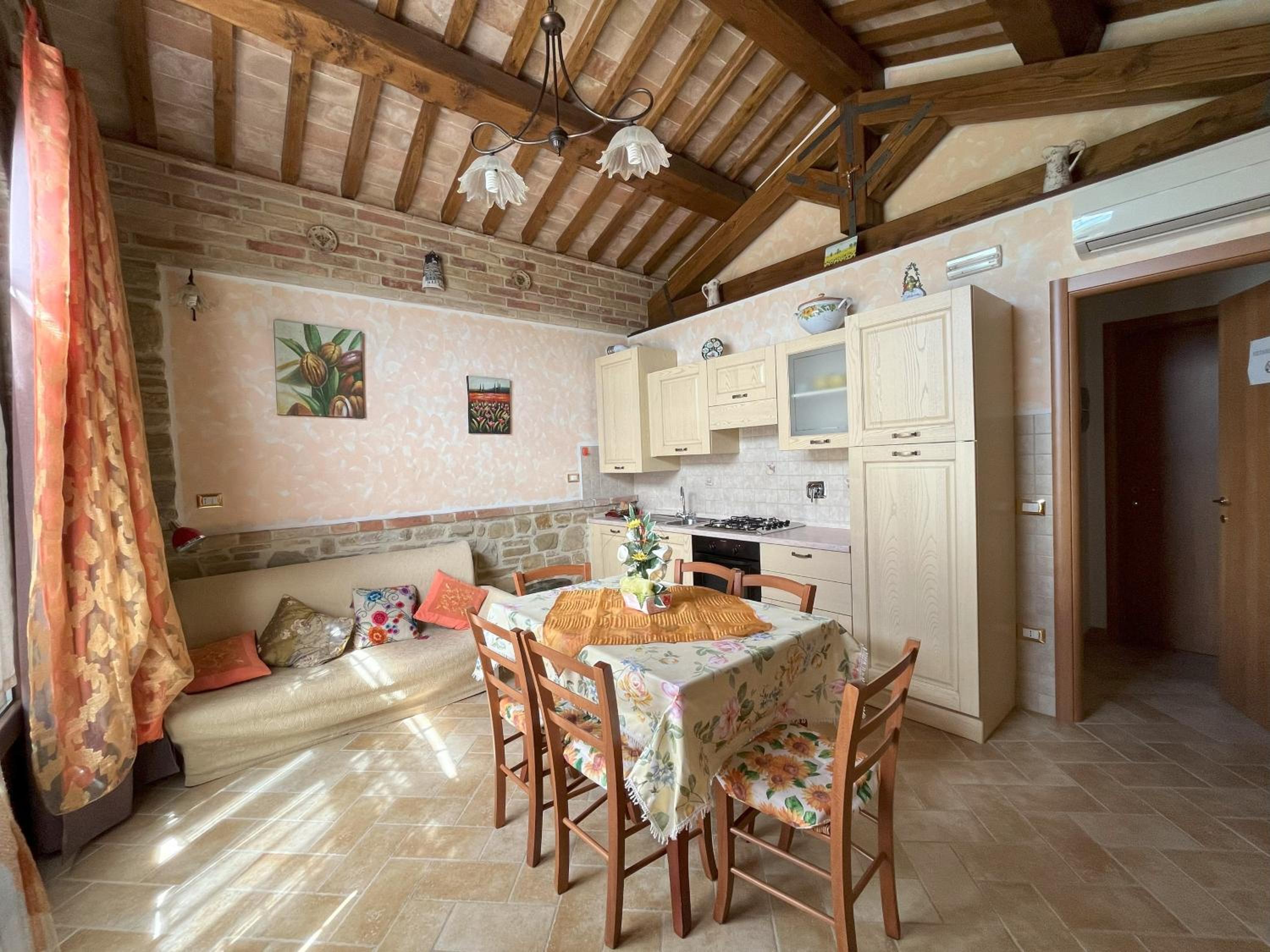 One-Bedroom House photo 3