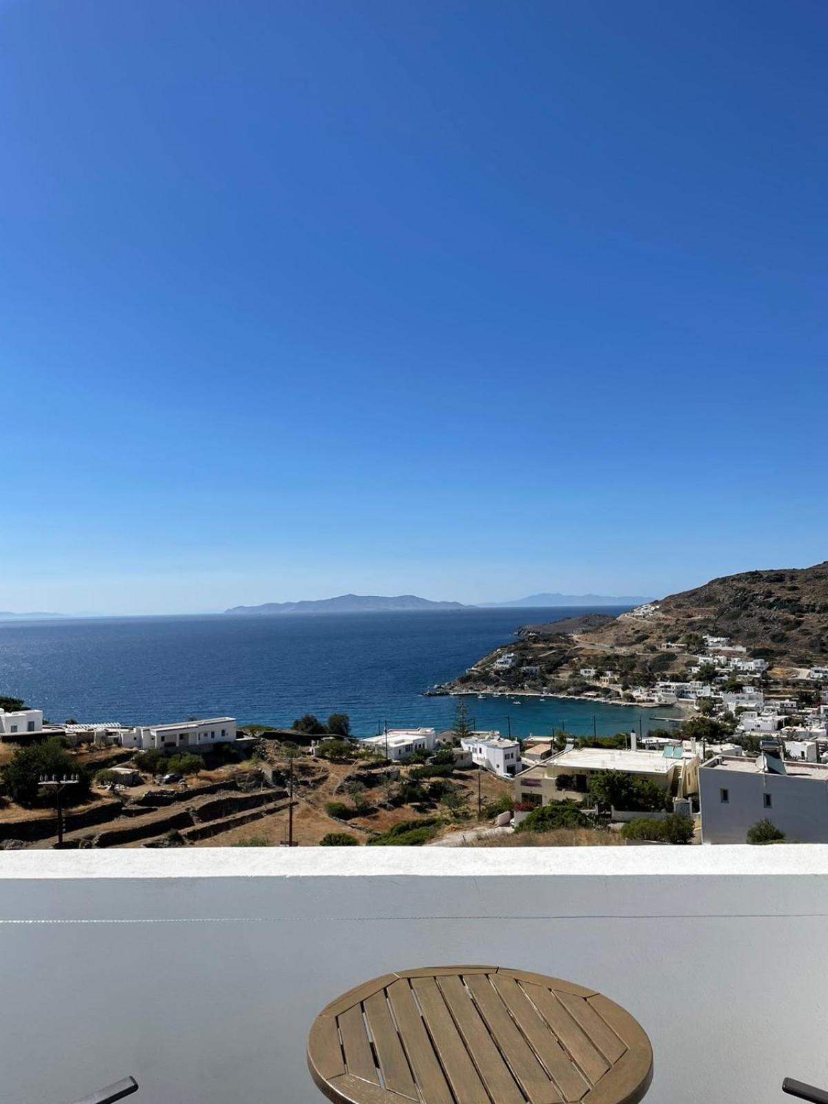 Quadruple Room with Sea View - Photo 6