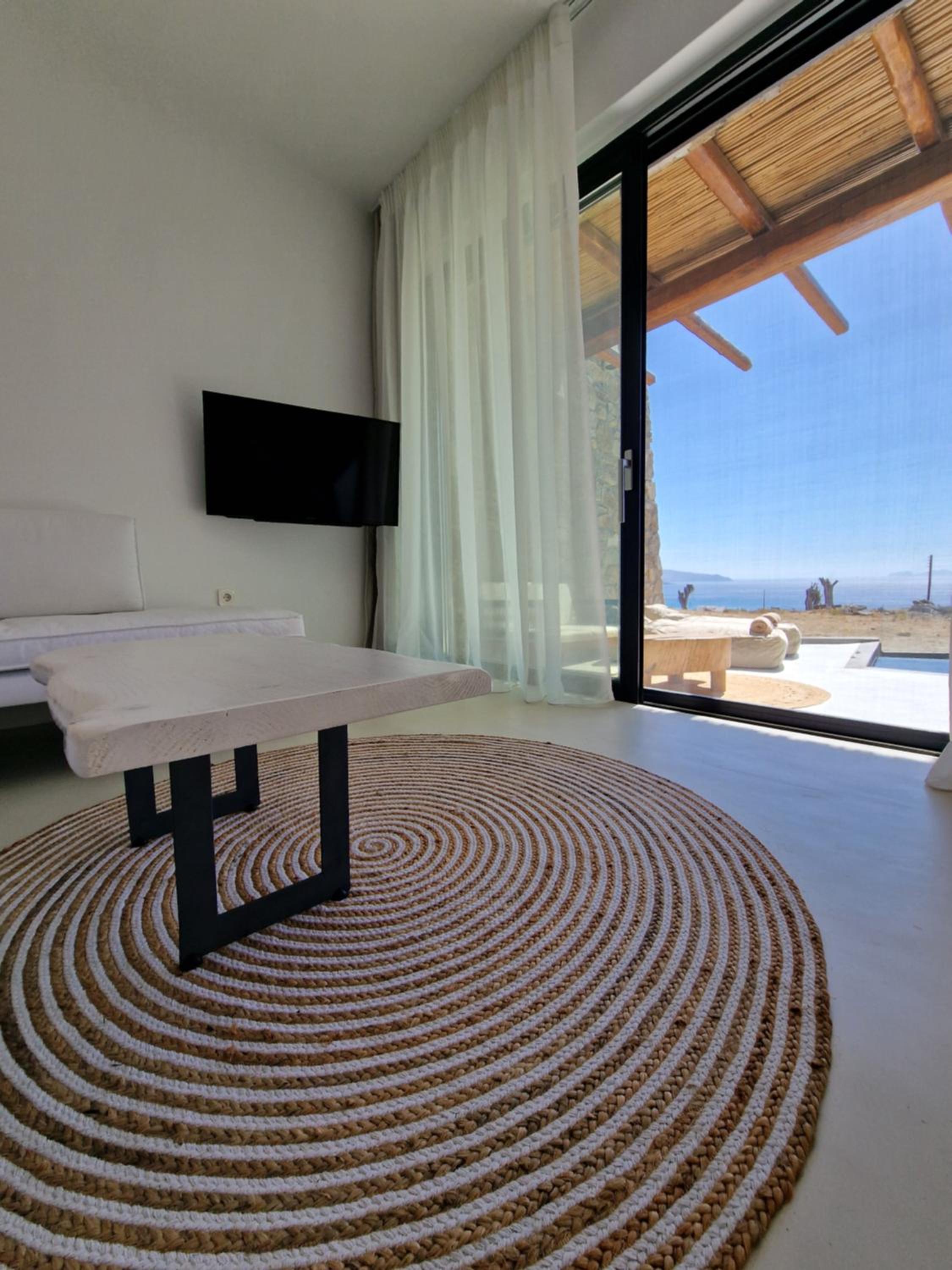 King Suite with private hot tub pool