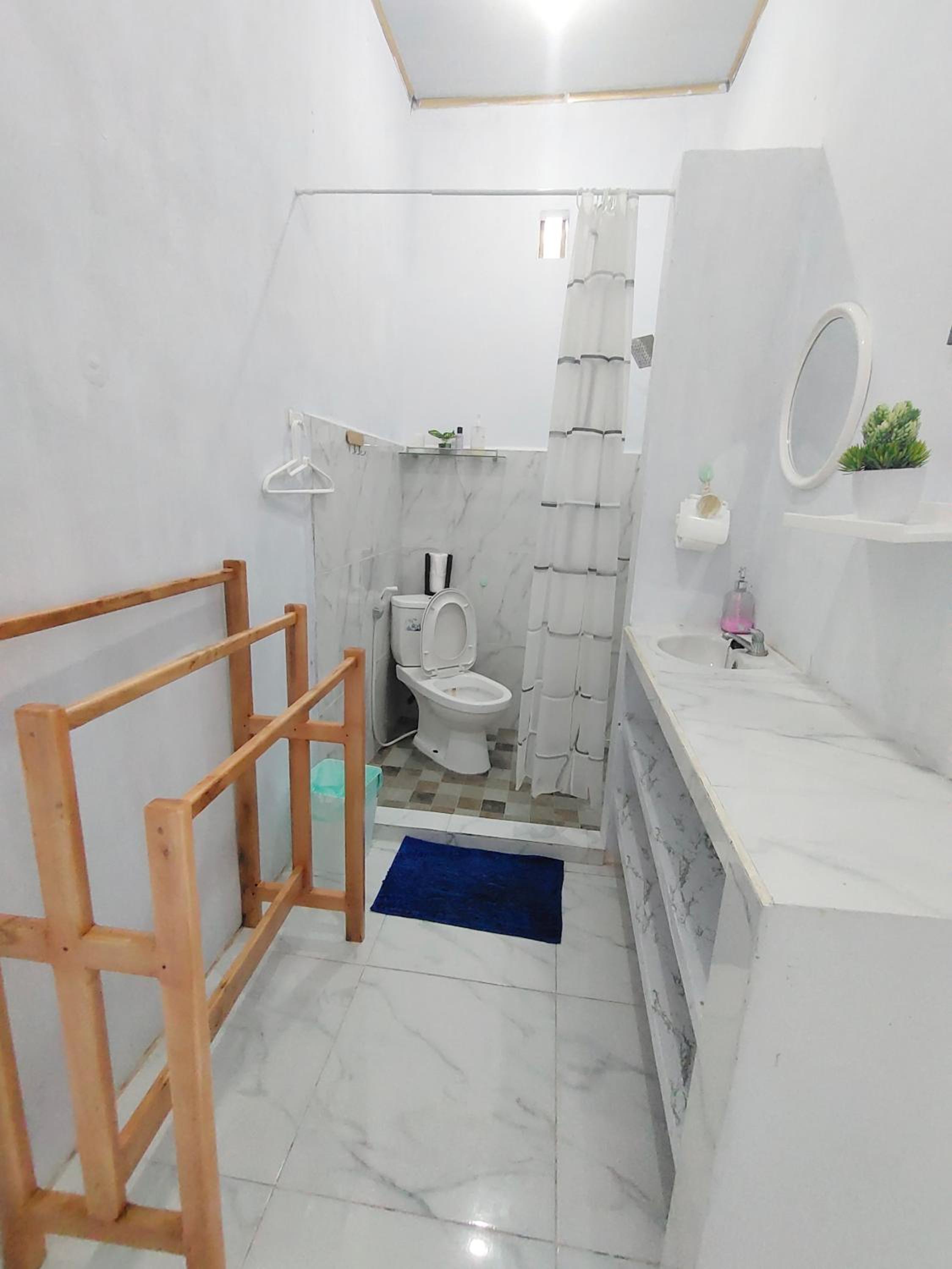 Double Room with Private Bathroom photo 2