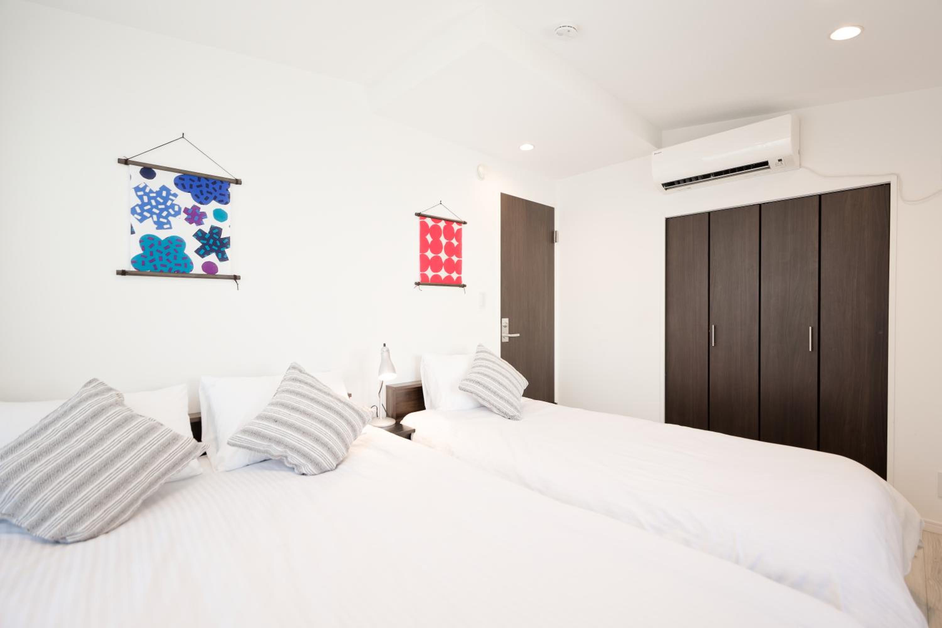 Three-Bedroom Villa photo 1
