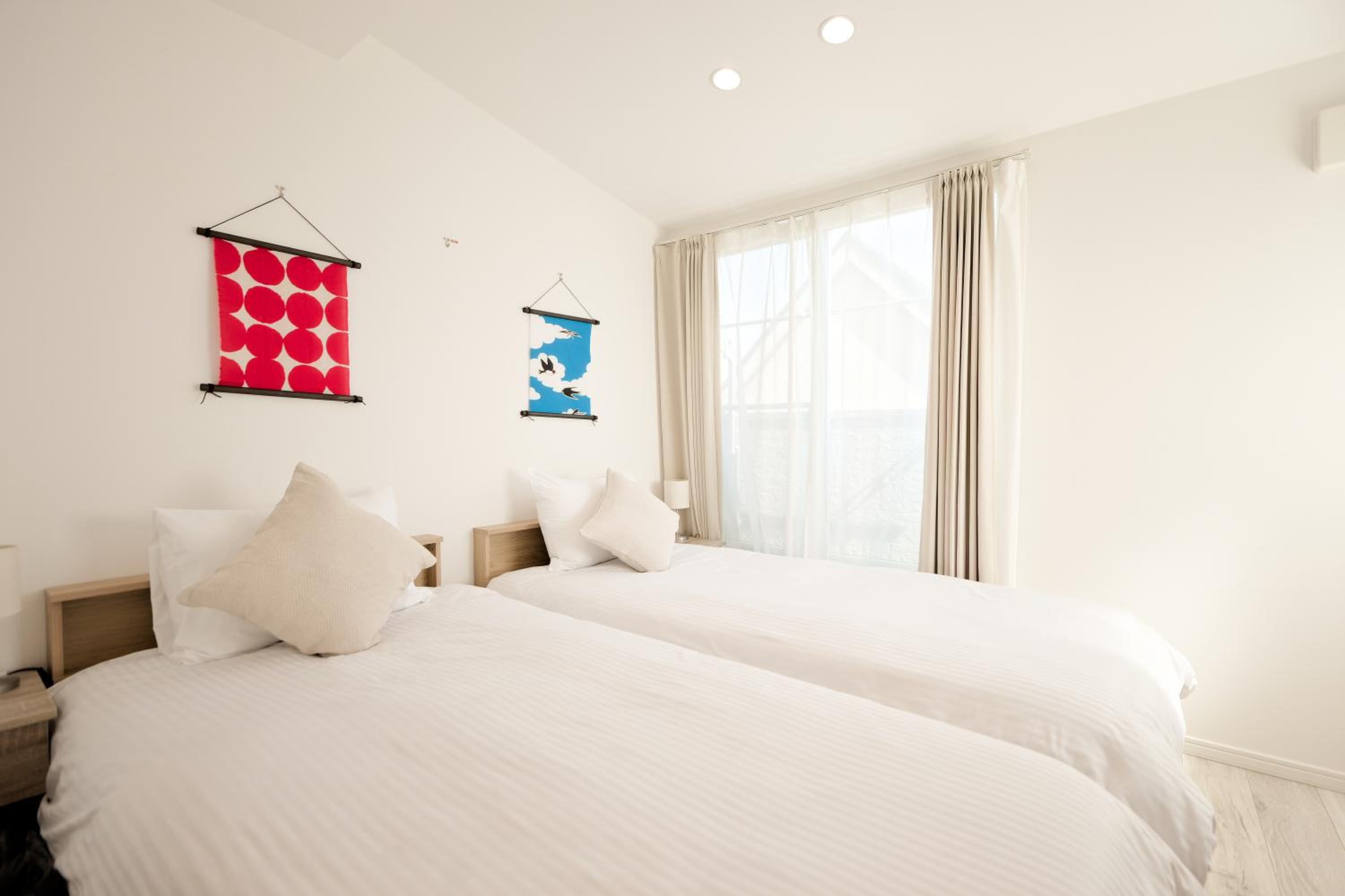 Three-Bedroom Villa photo 2