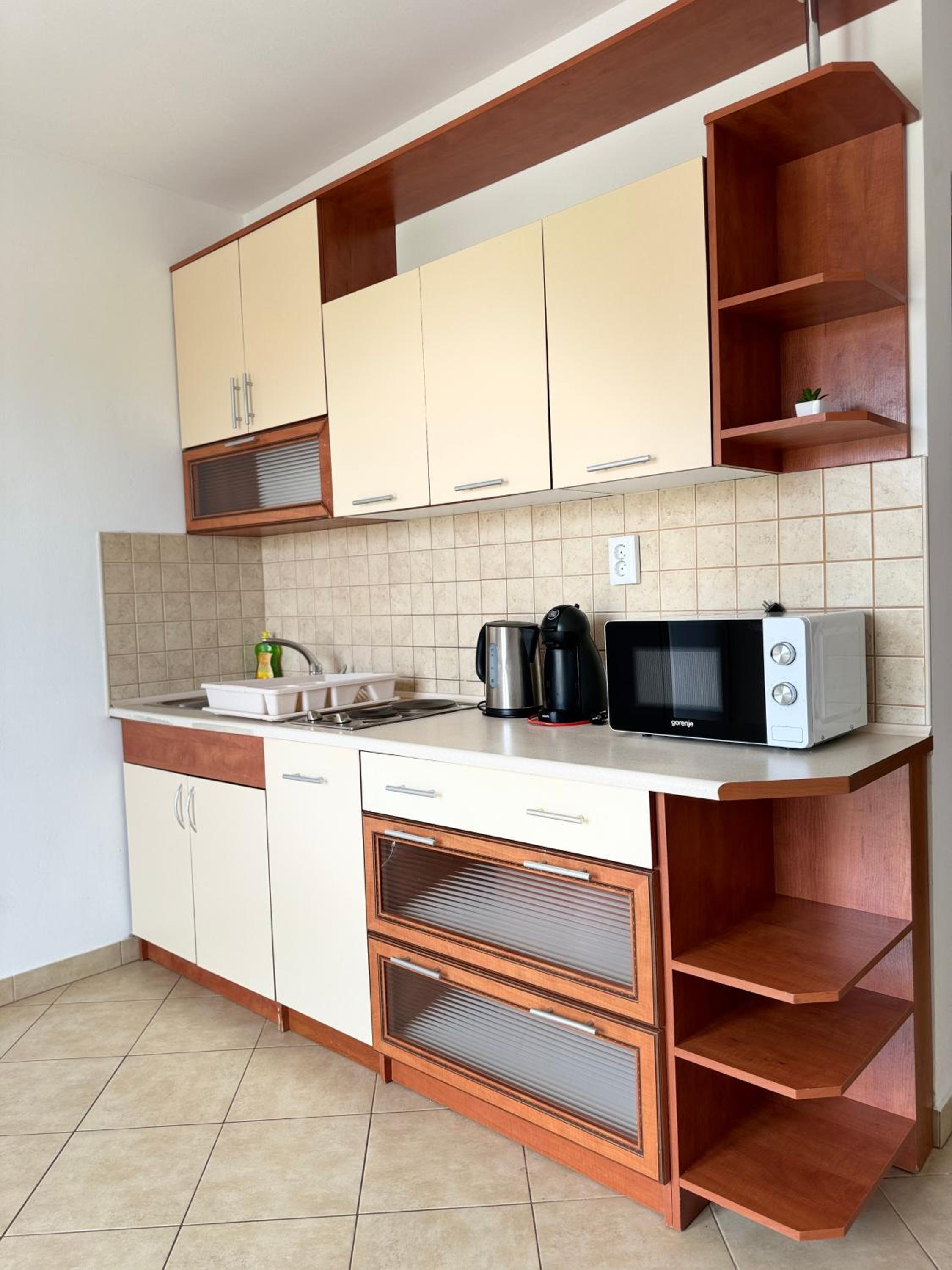 One-Bedroom Apartment with Terrace and Sea View - Photo 22