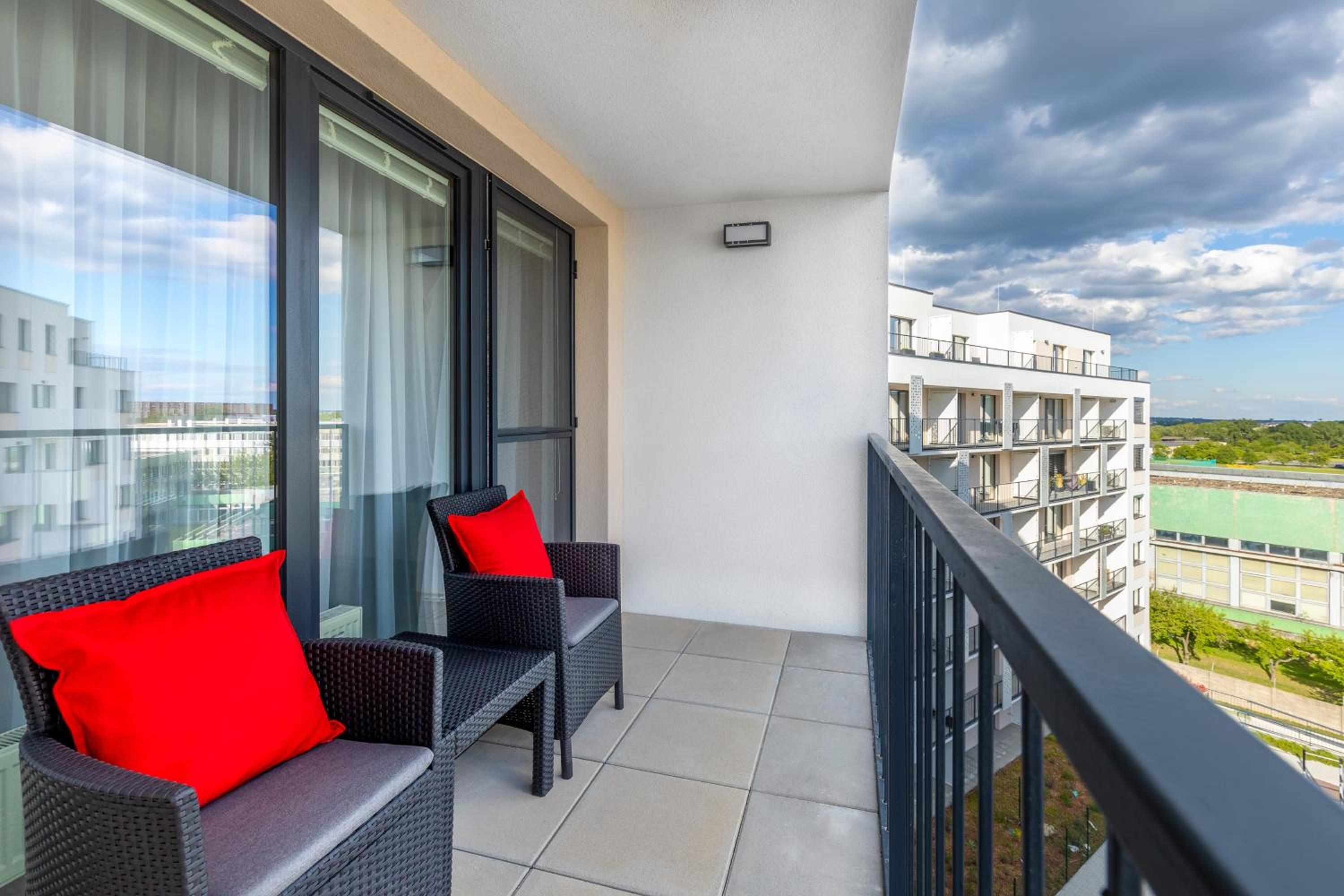 Deluxe Double Room with Balcony photo 3