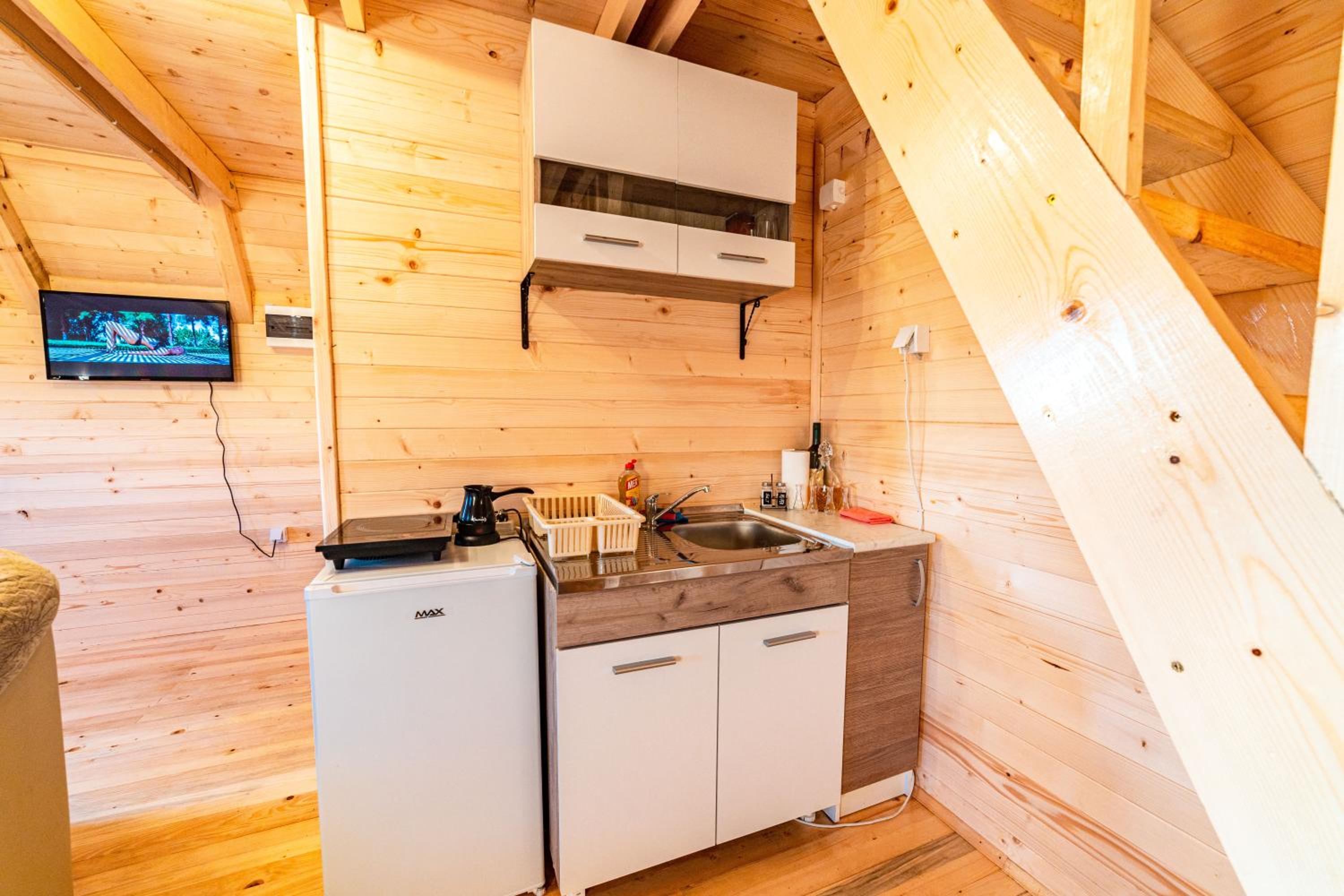 One-Bedroom House photo 3