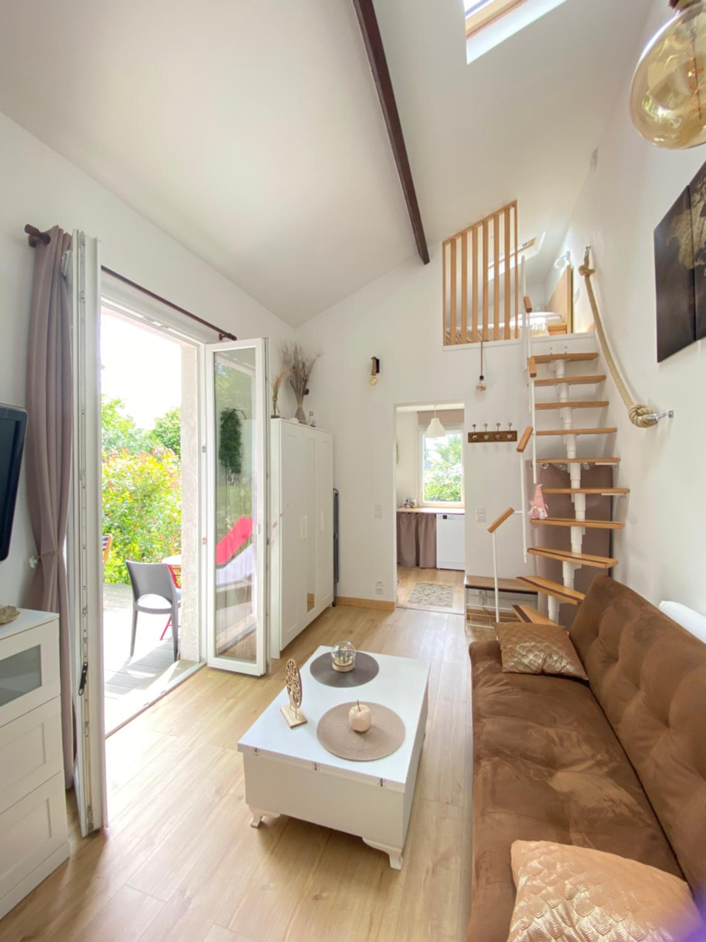 One-Bedroom House photo 2