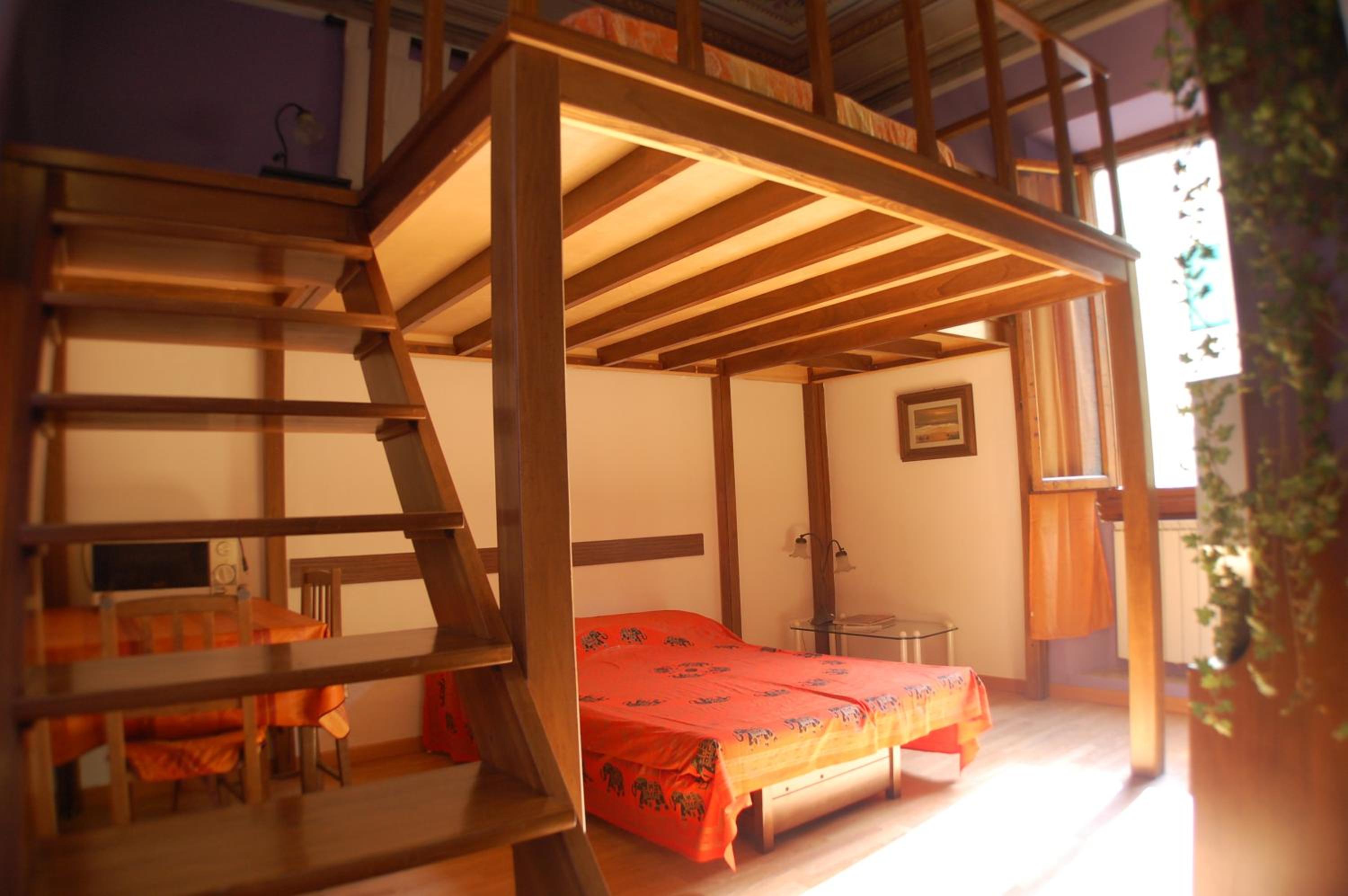 Double Room with Private Bathroom photo 3