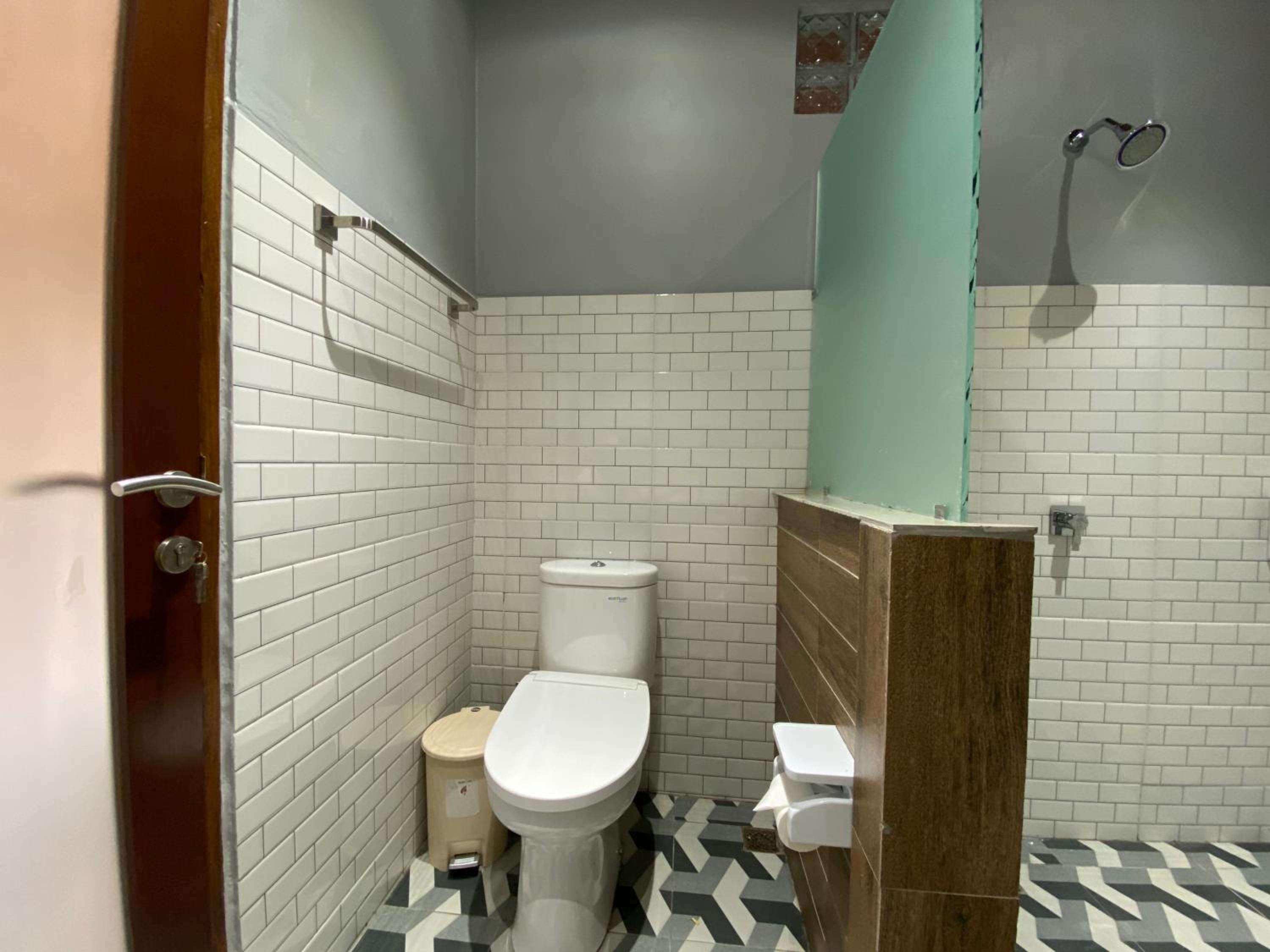 Deluxe Double Room with Balcony photo 3