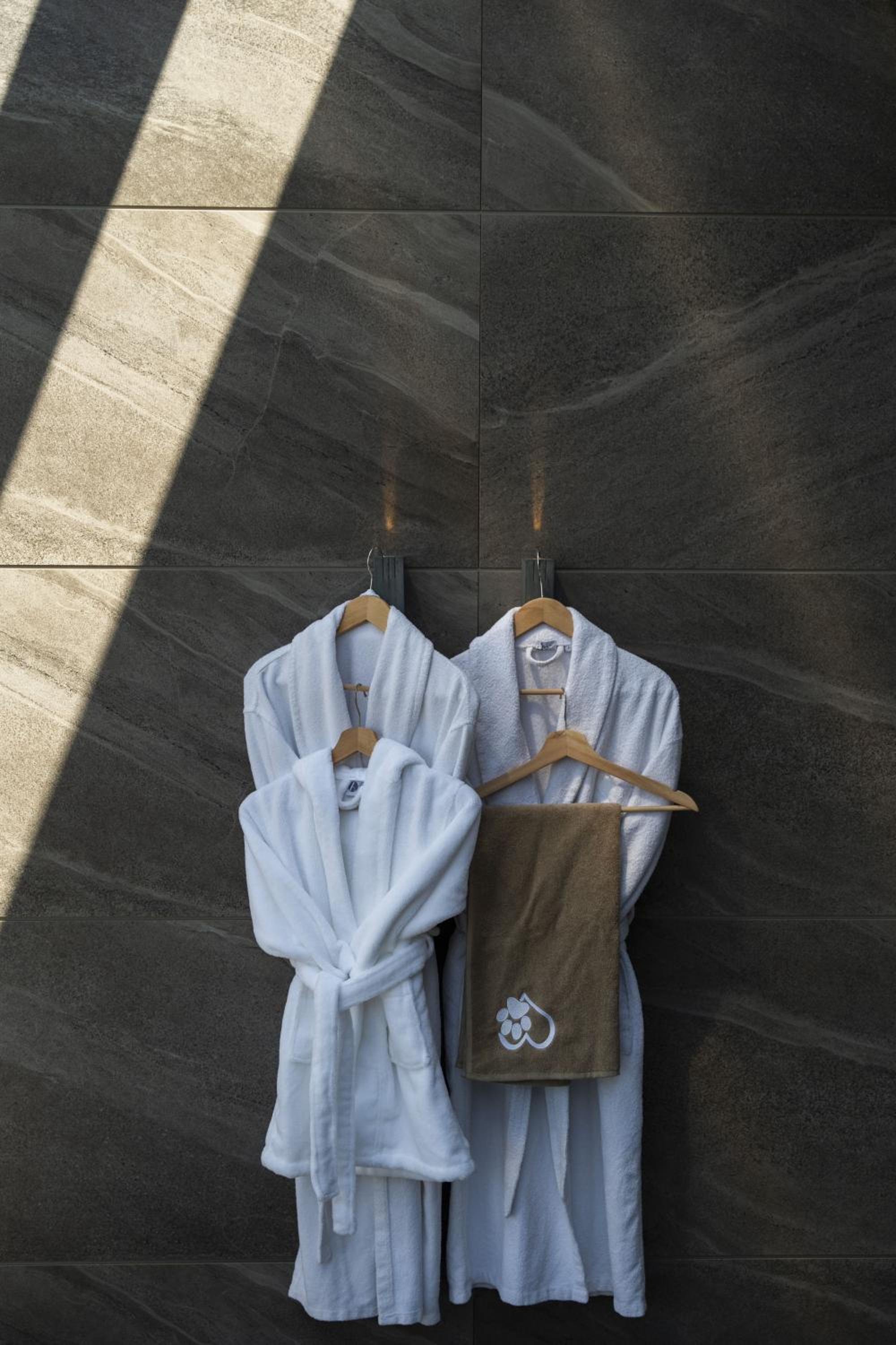 Deluxe Double or Twin Room with Sea View - Photo 4