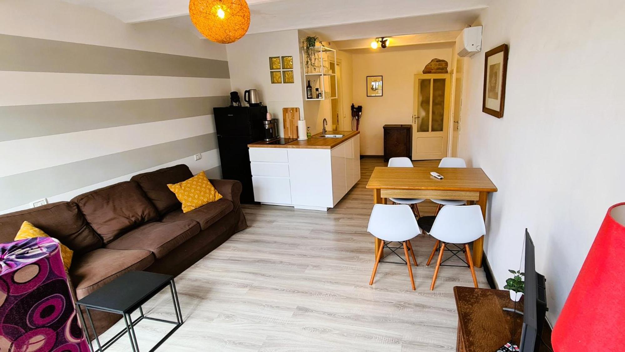 One-Bedroom Apartment with Terrace