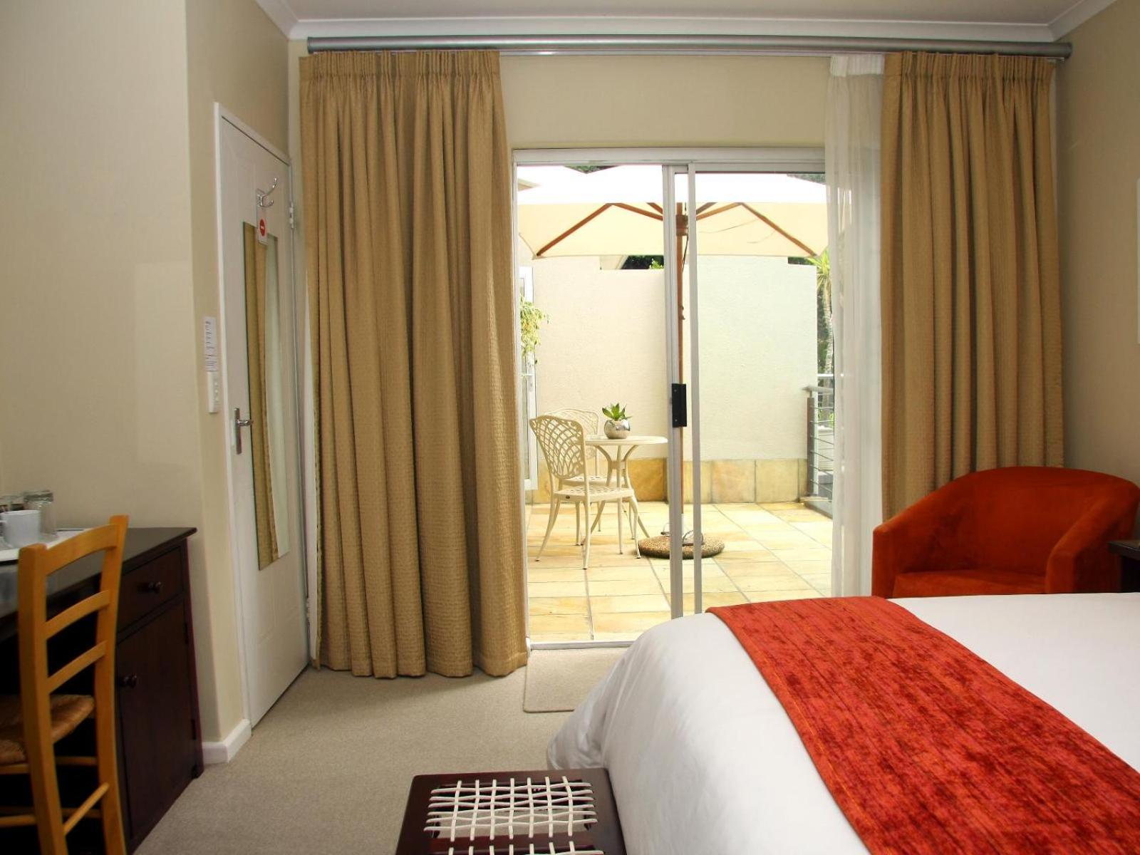 Deluxe Double or Twin Room with Balcony - Photo 1