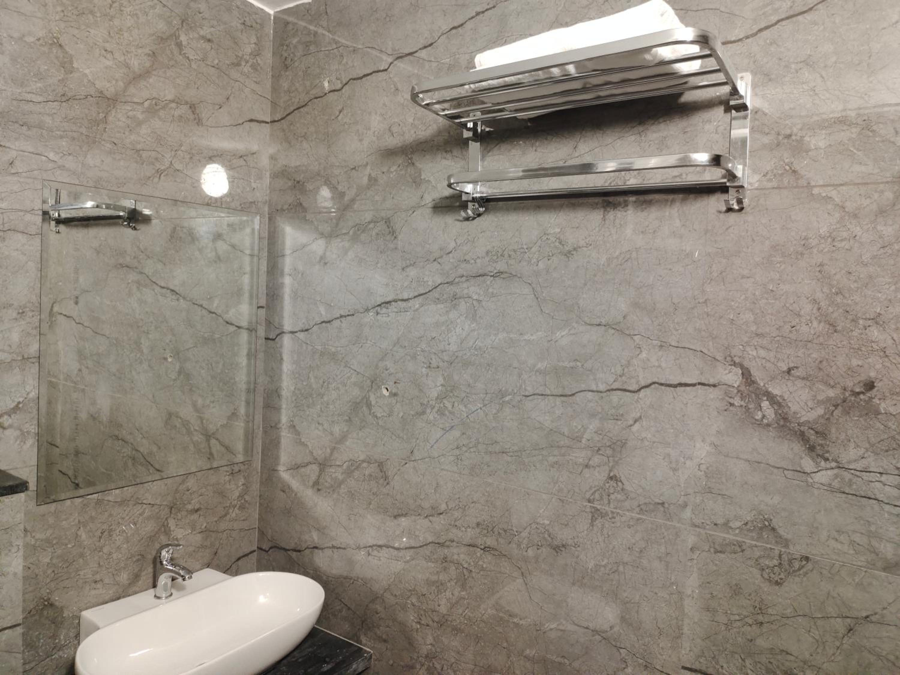 Premium Luxury Room