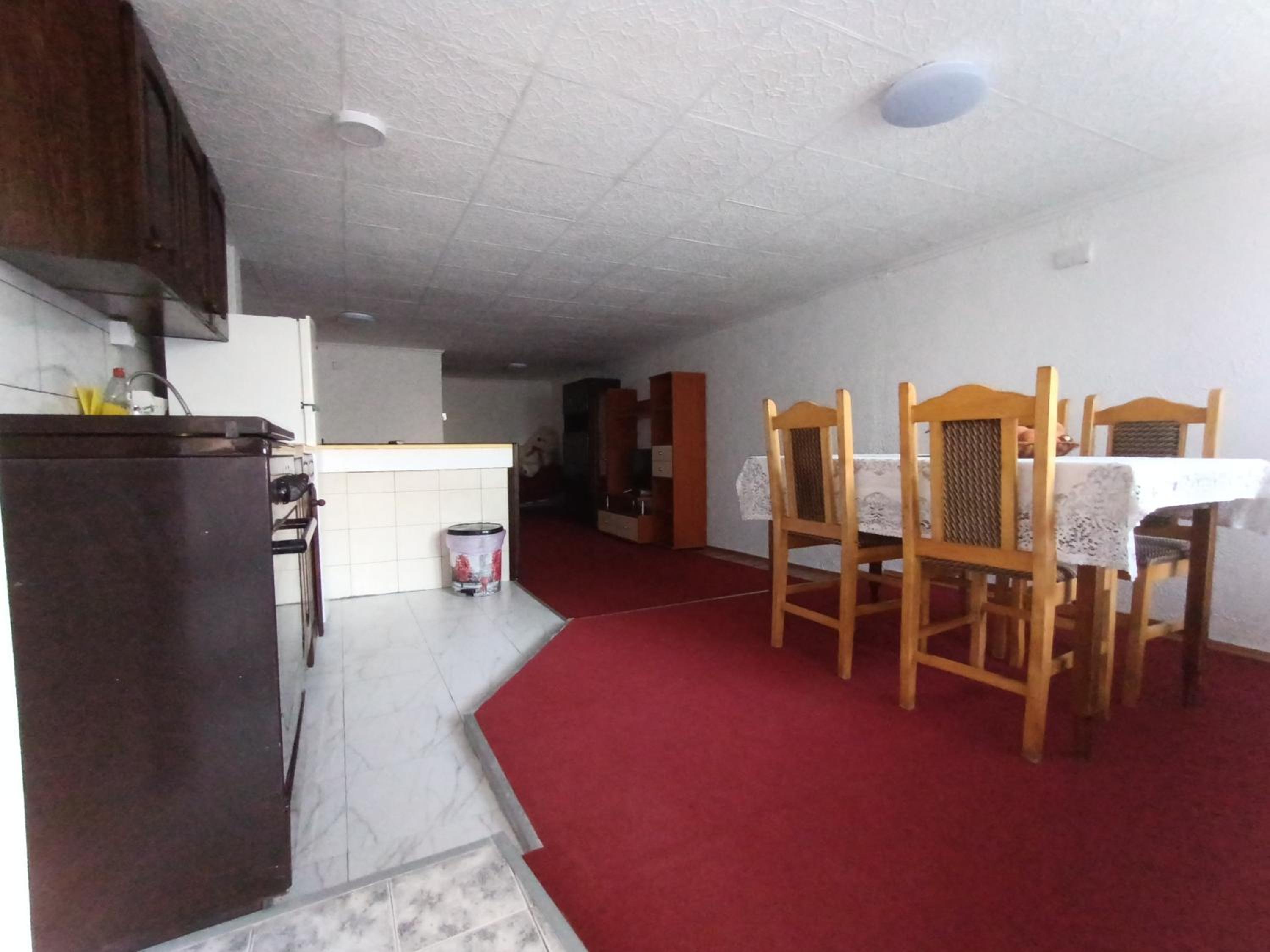 Apartment - Ground Floor photo 2