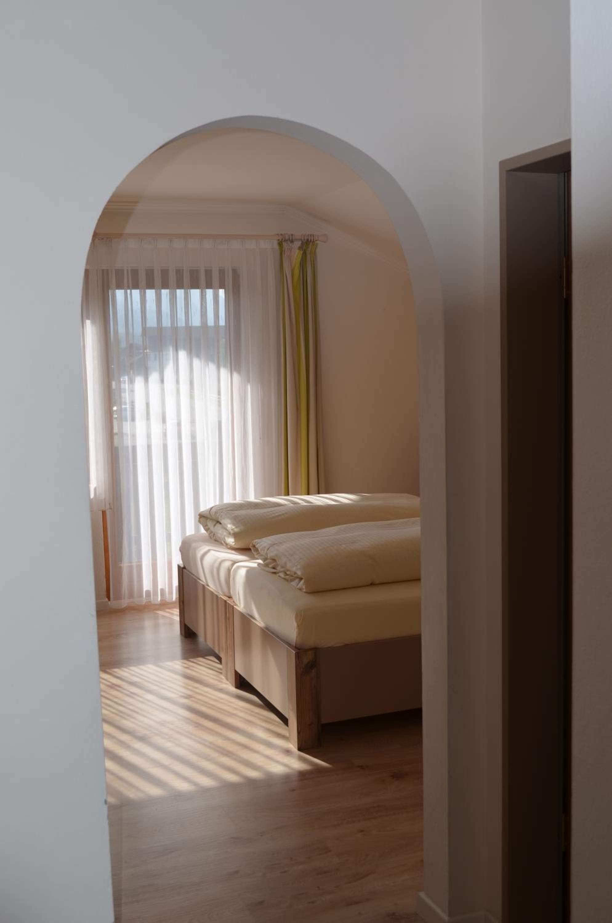 Comfort Double Room with Balcony - Photo 2