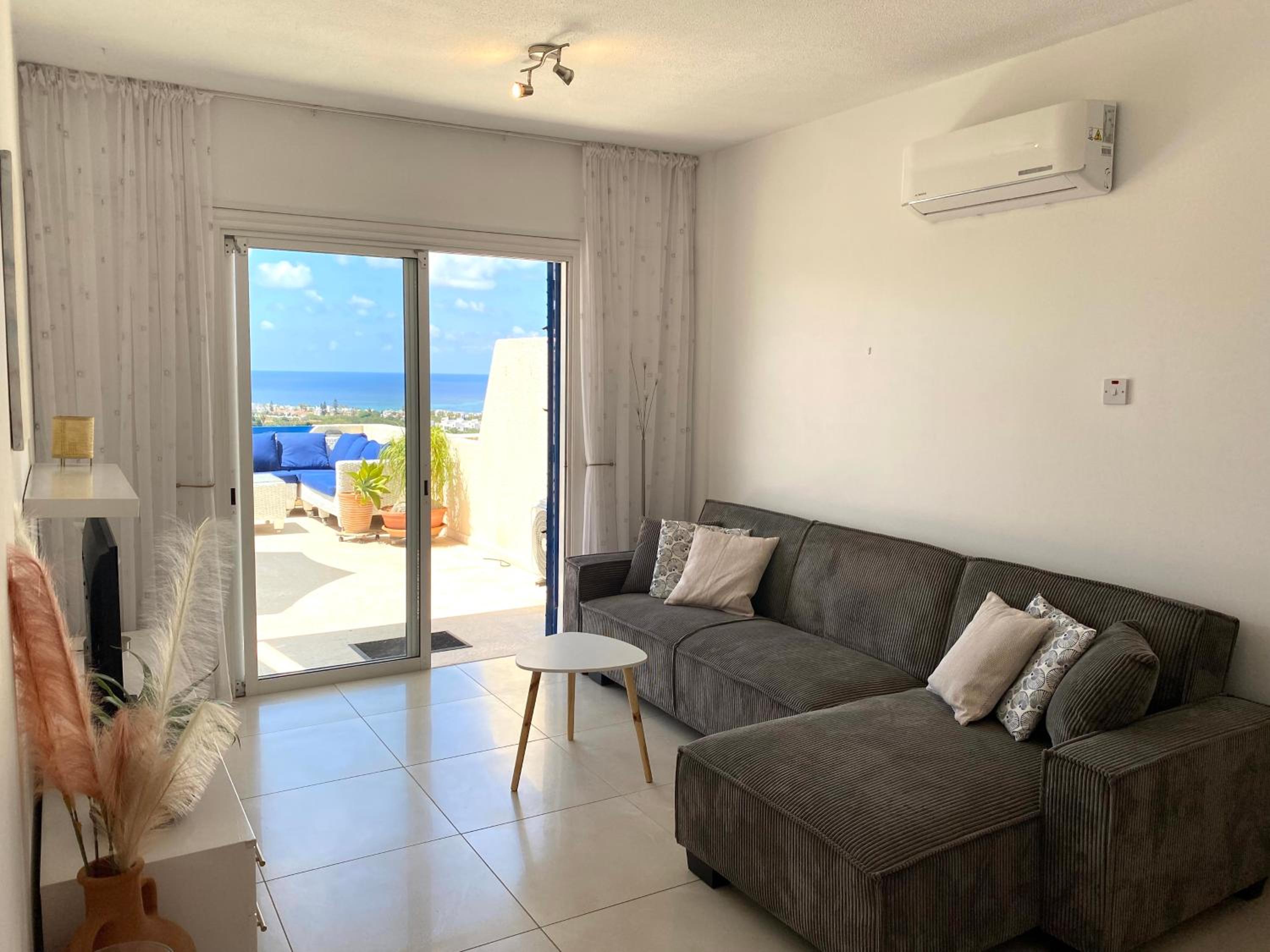 Apartment with Sea View photo 1