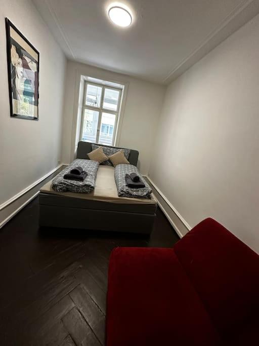 Two-Bedroom Apartment photo 2